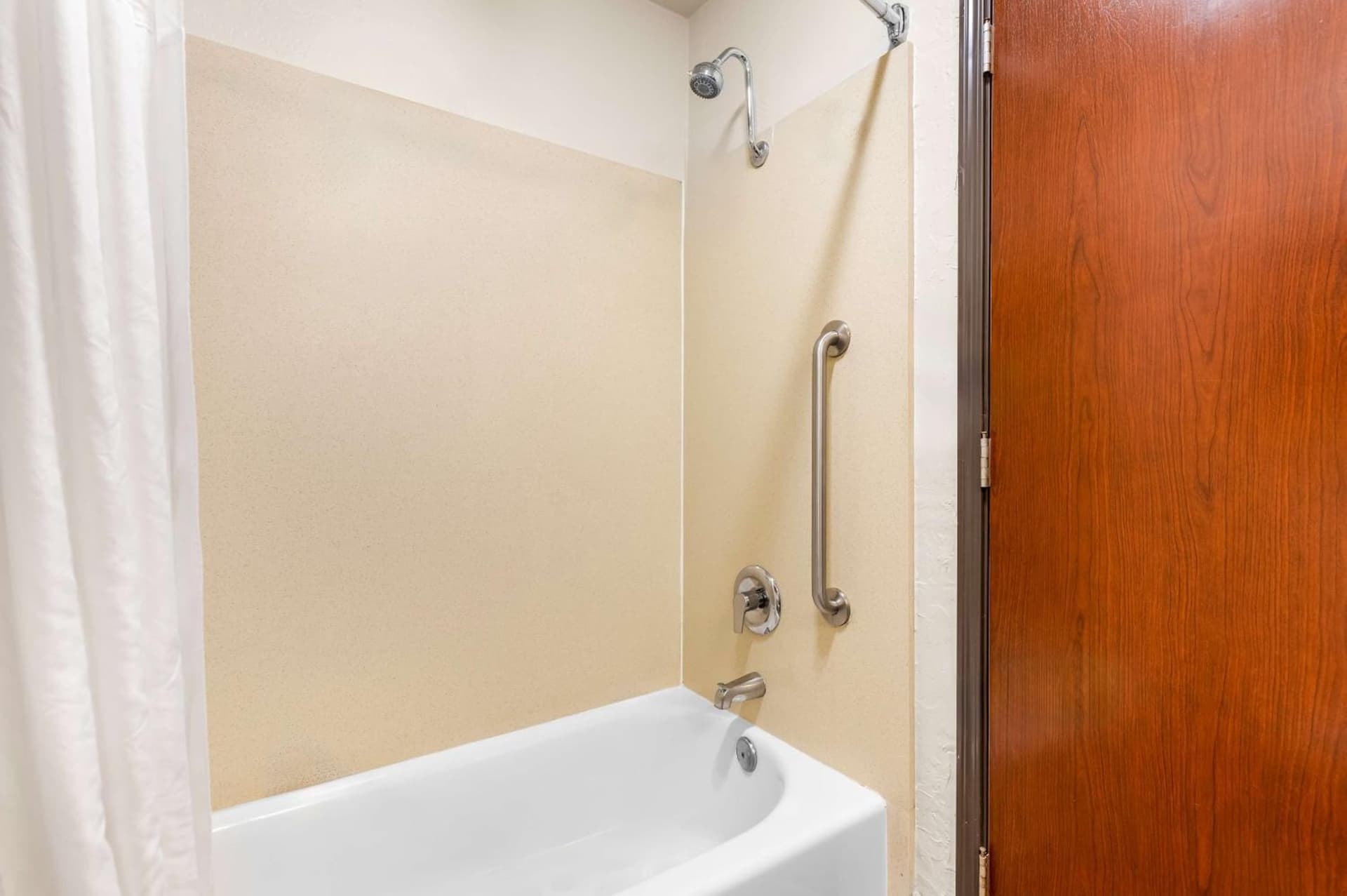 Best Western Plus Parkway Inn gallery photo in Wilsonville, OR — image 27