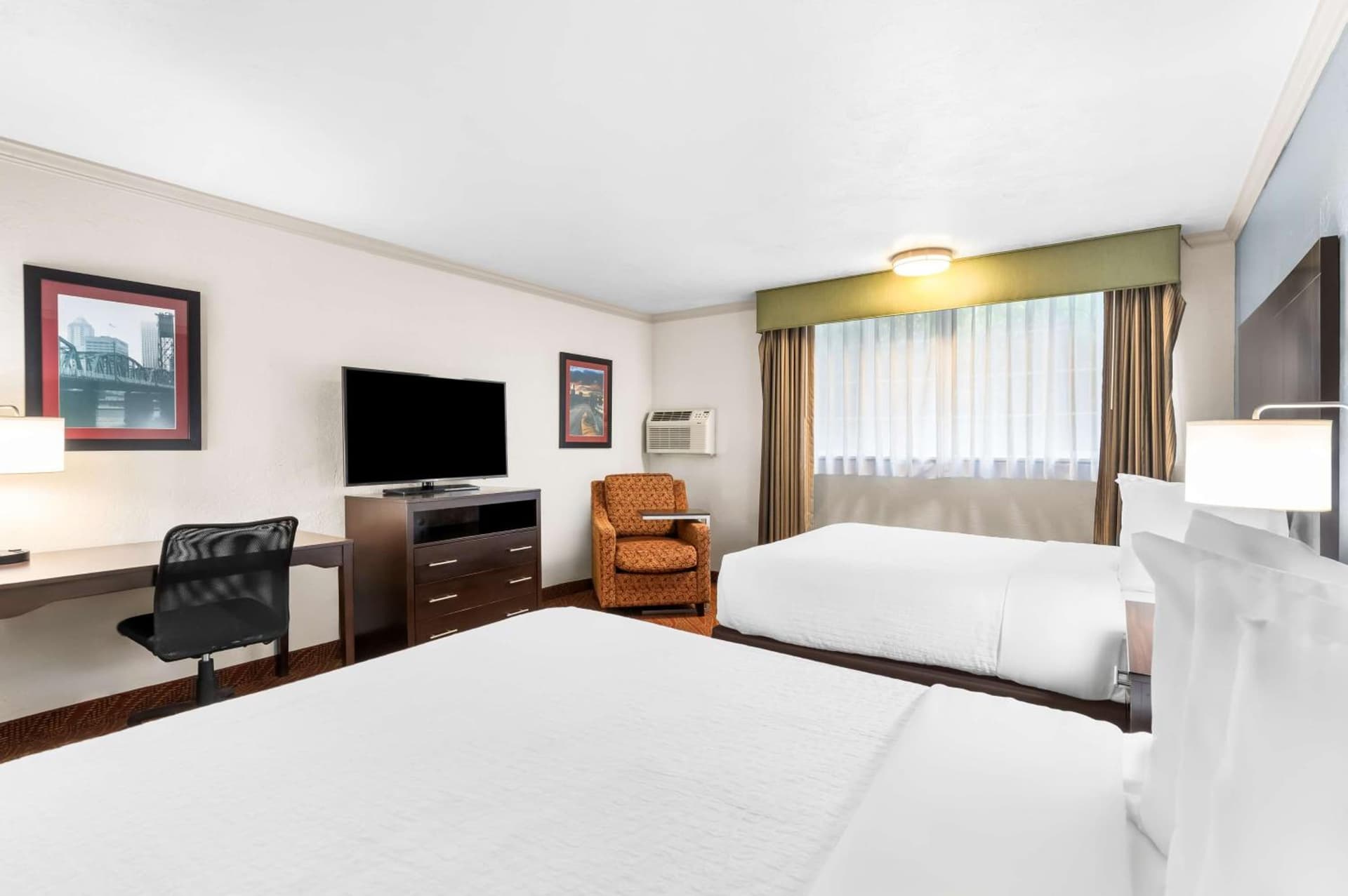 Best Western Plus Parkway Inn gallery photo in Wilsonville, OR — image 26