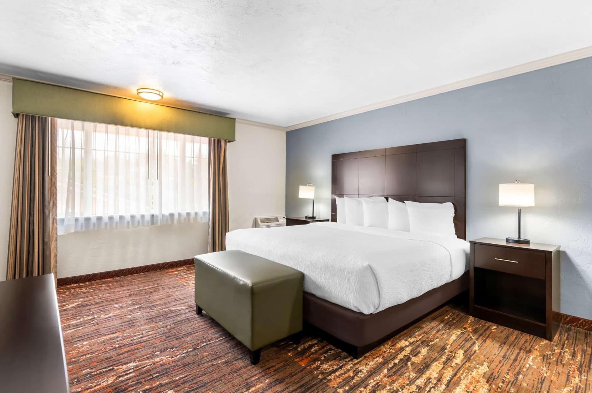 Best Western Plus Parkway Inn gallery photo in Wilsonville, OR — image 23