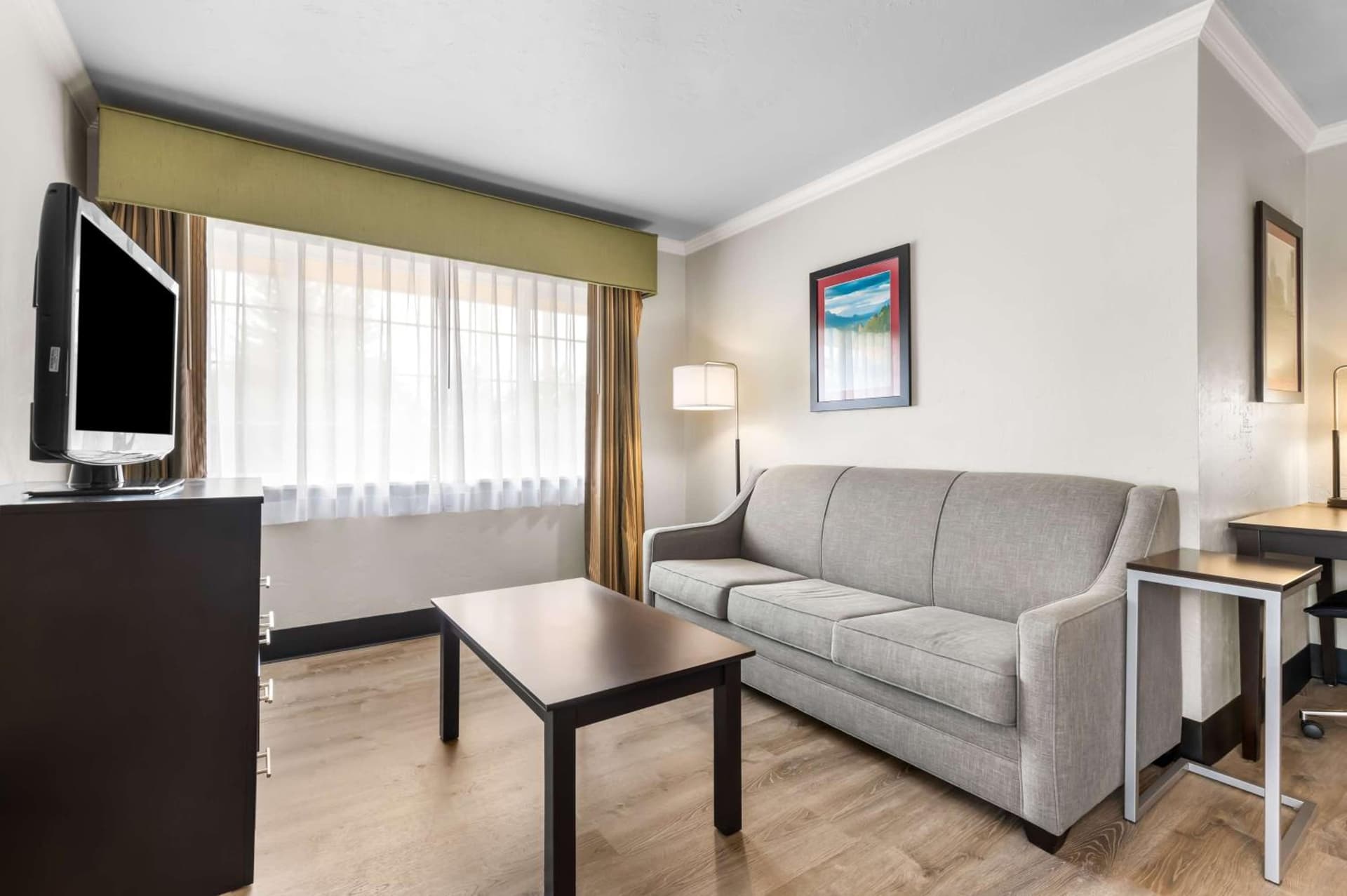 Best Western Plus Parkway Inn gallery photo in Wilsonville, OR — image 8