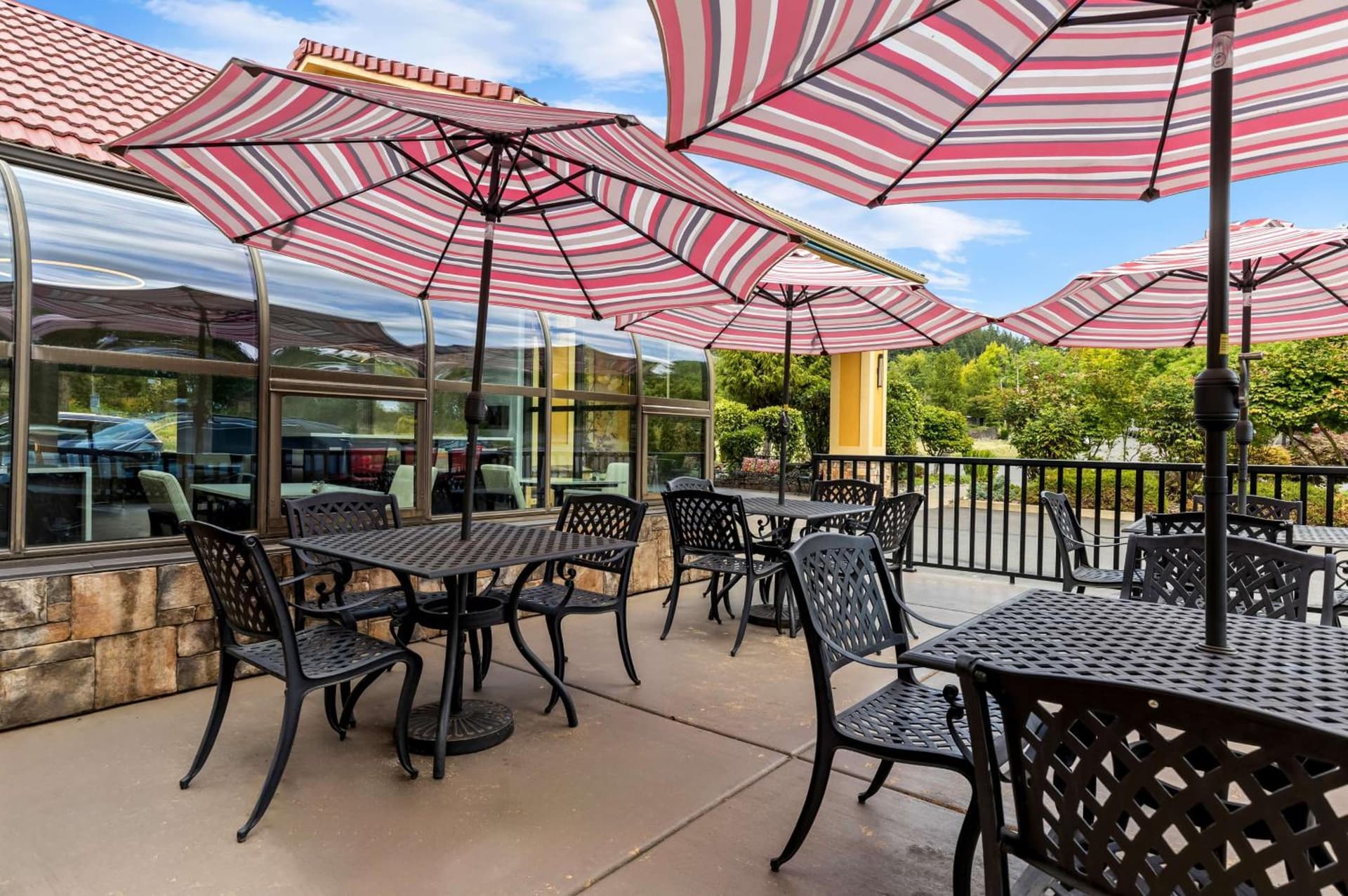 Best Western Plus Parkway Inn gallery photo in Wilsonville, OR — image 18