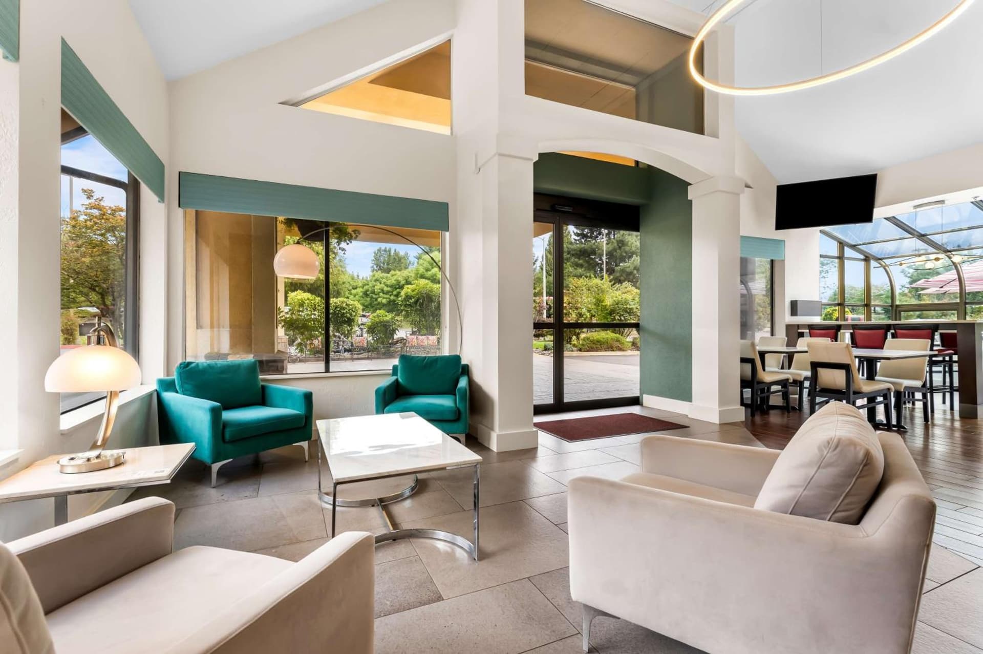 Best Western Plus Parkway Inn gallery photo in Wilsonville, OR — image 12