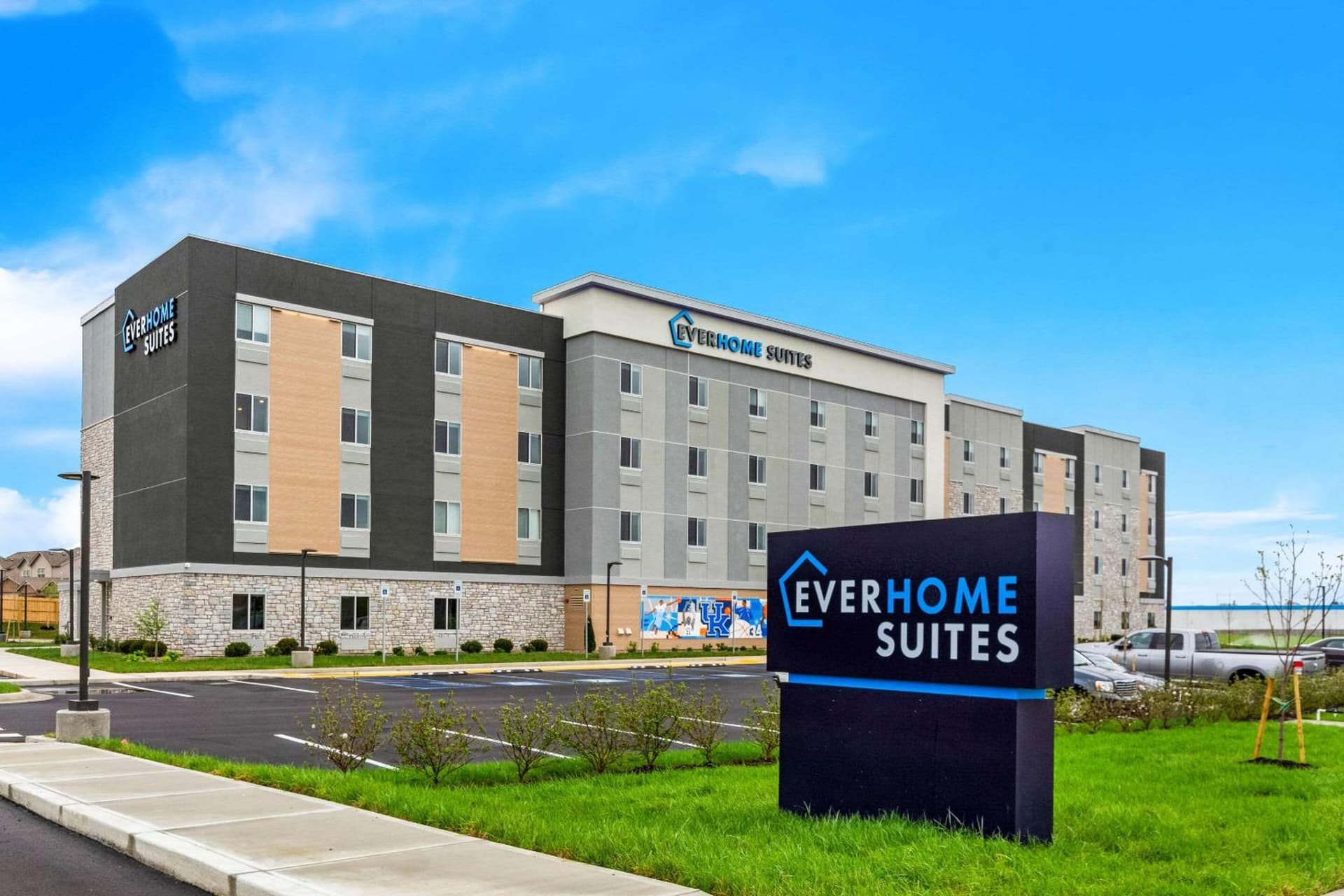 Everhome Suites Lexington - Horse Park featured exterior or lobby in Lexington, KY — similar hotel
