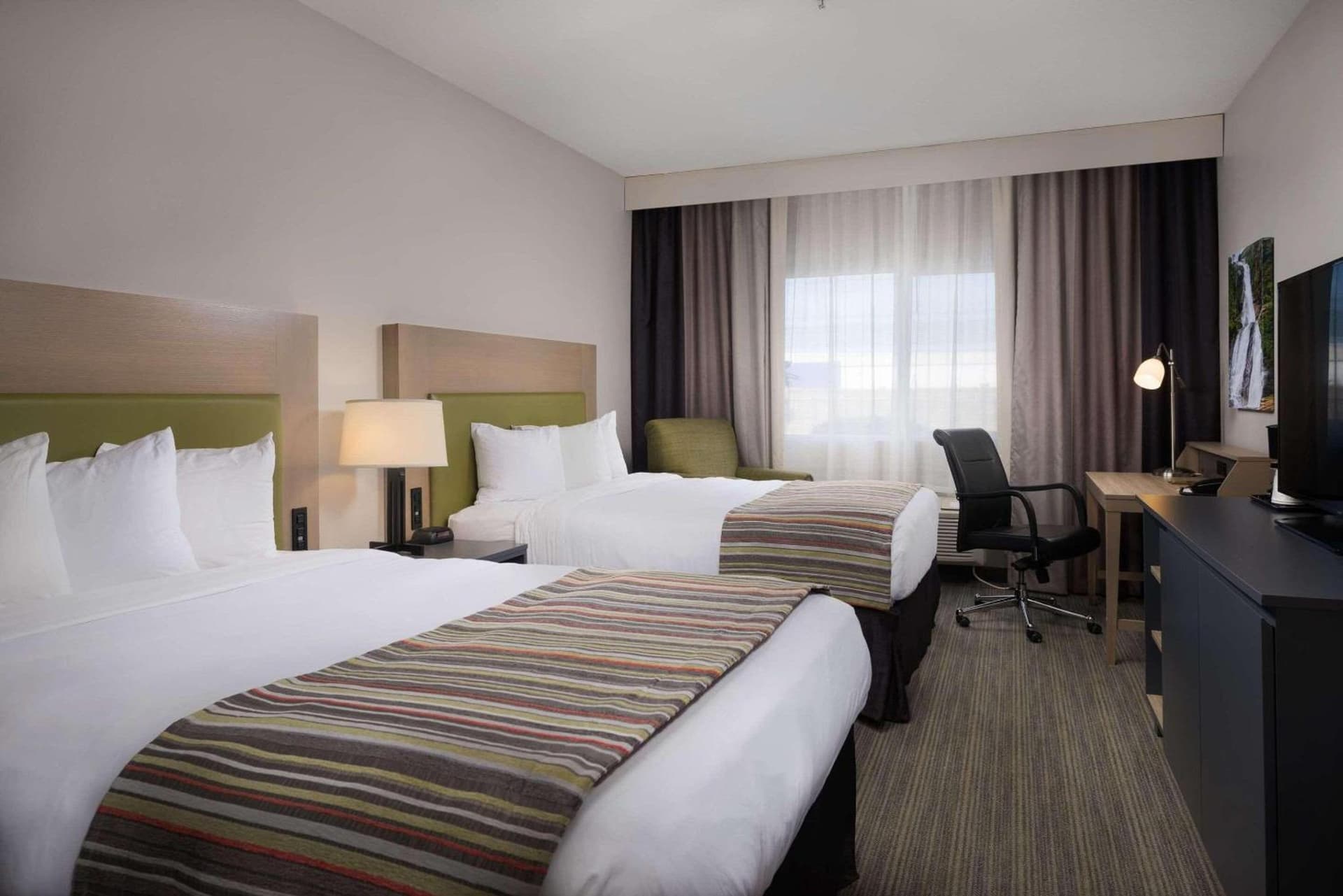 Country Inn & Suites by Radisson, Portland International Airport, OR gallery photo in Portland, OR — image 46