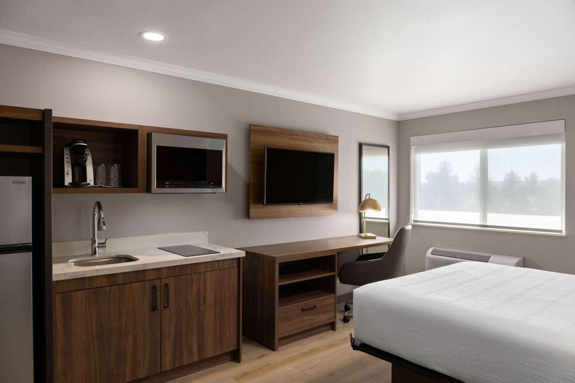 La Quinta Inn & Suites by Wyndham Yakima Downtown gallery photo in Yakima, WA — image 27