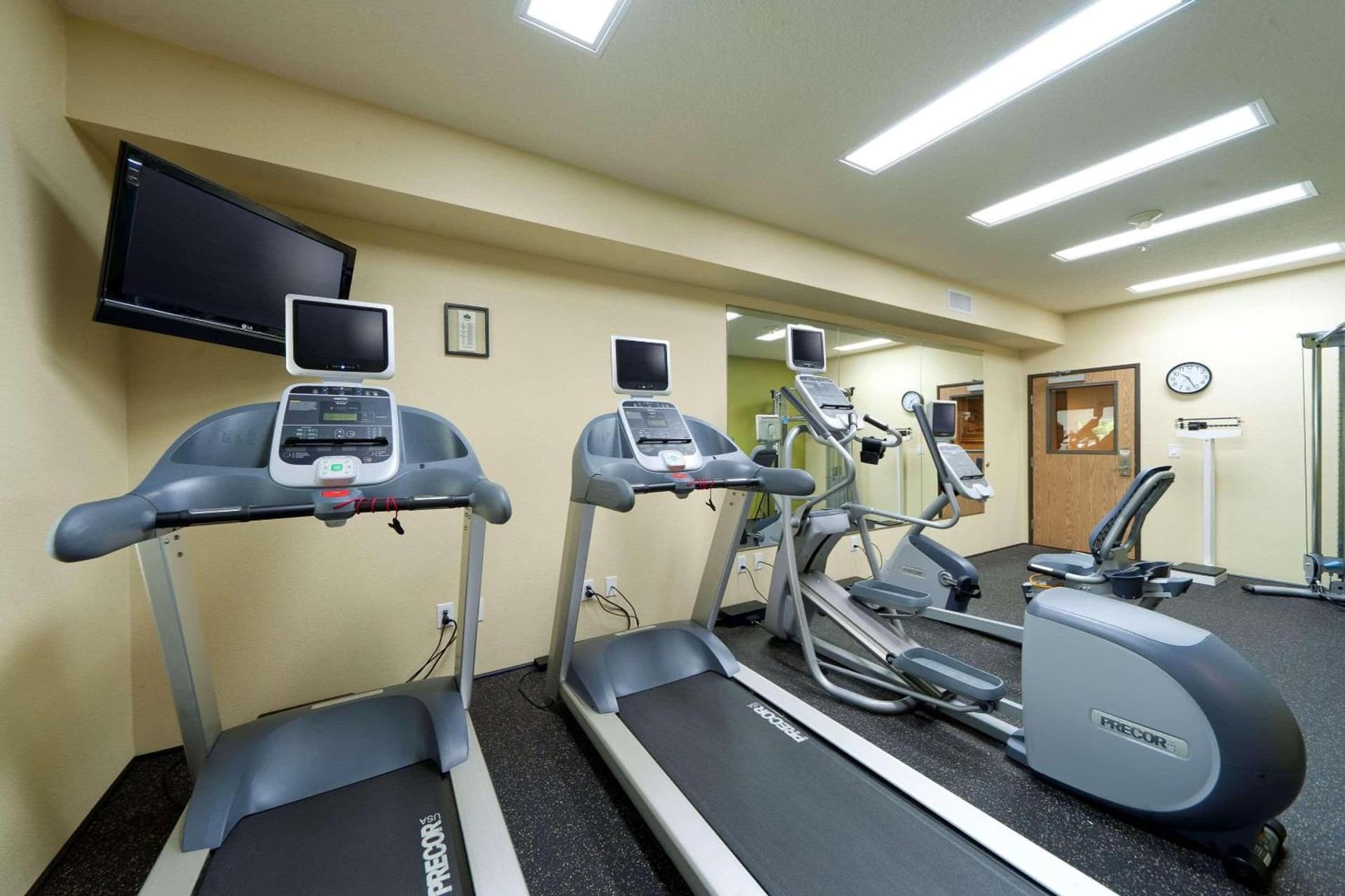 Country Inn & Suites by Radisson, Portland International Airport, OR gallery photo in Portland, OR — image 12