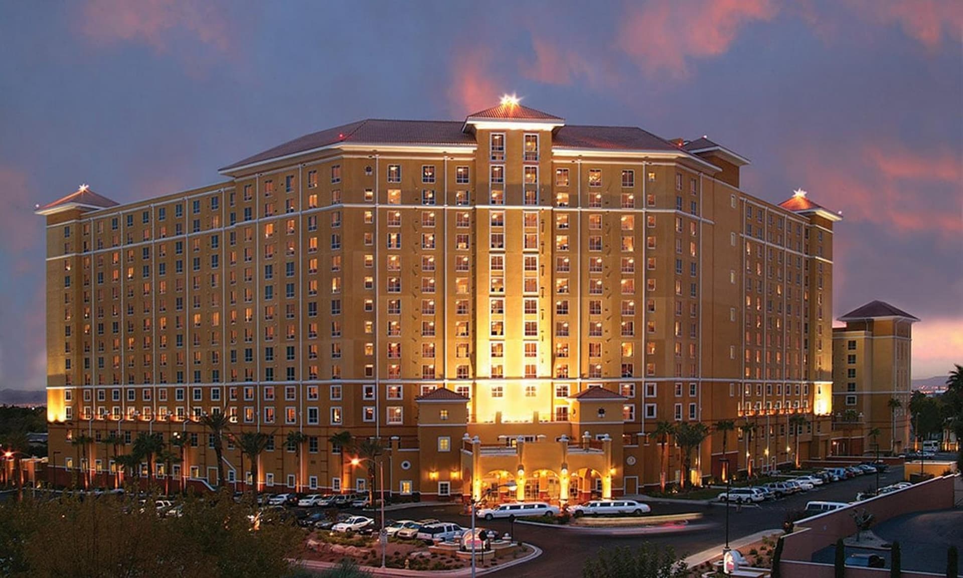 Grand Desert Las Vegas by HelloVacay featured exterior or lobby in Las Vegas, NV — similar hotel