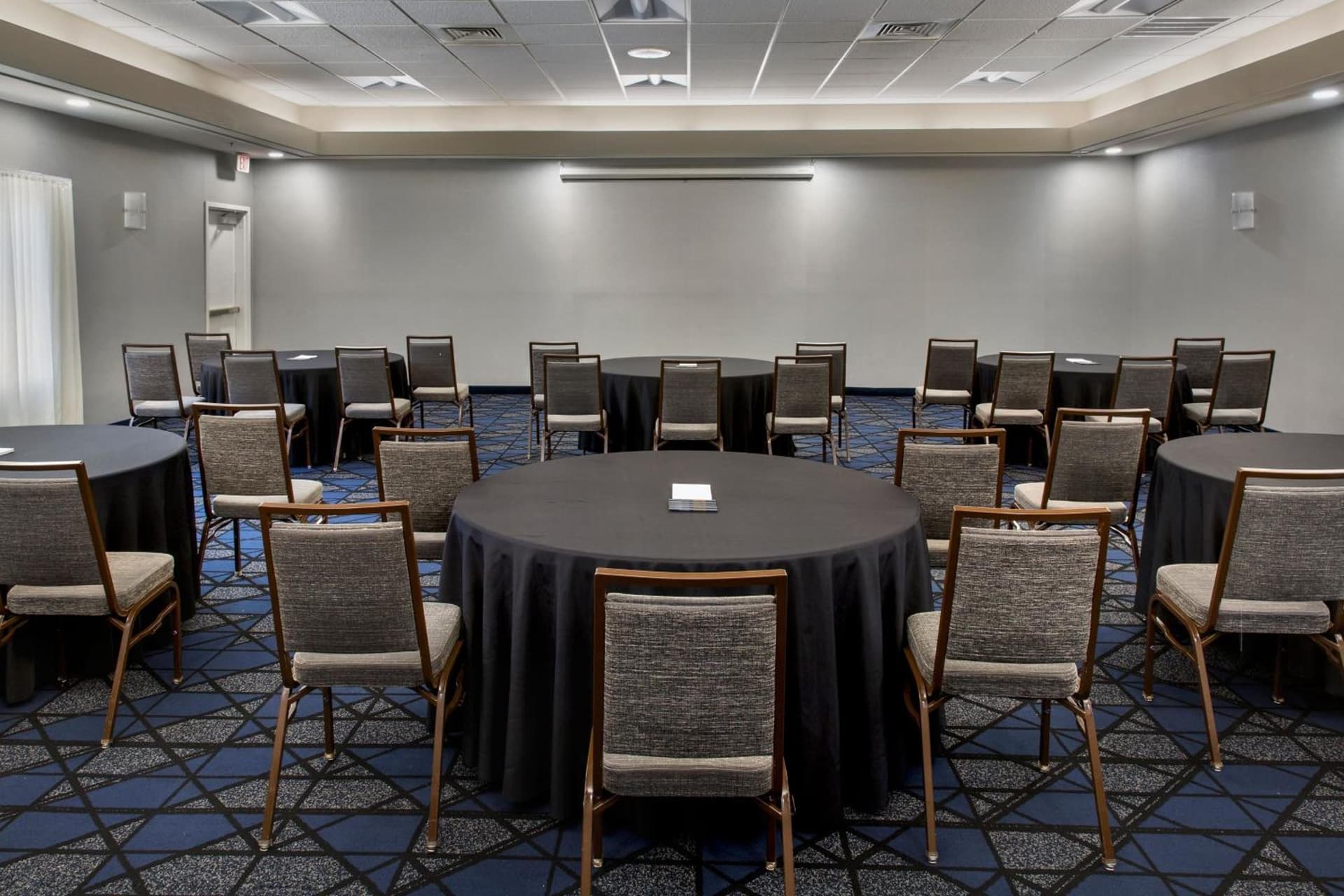 Courtyard by Marriott New Haven Orange gallery photo in Orange — image 12