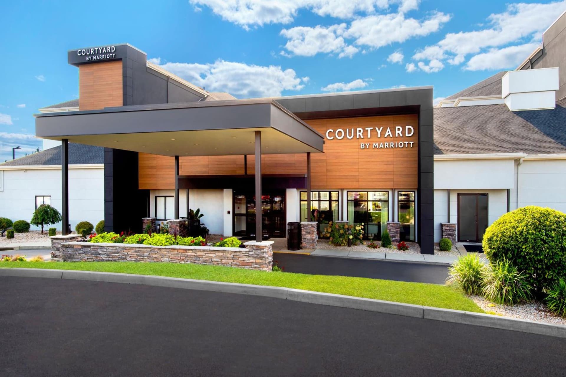 Courtyard by Marriott New Haven Orange — hotel in Orange, California