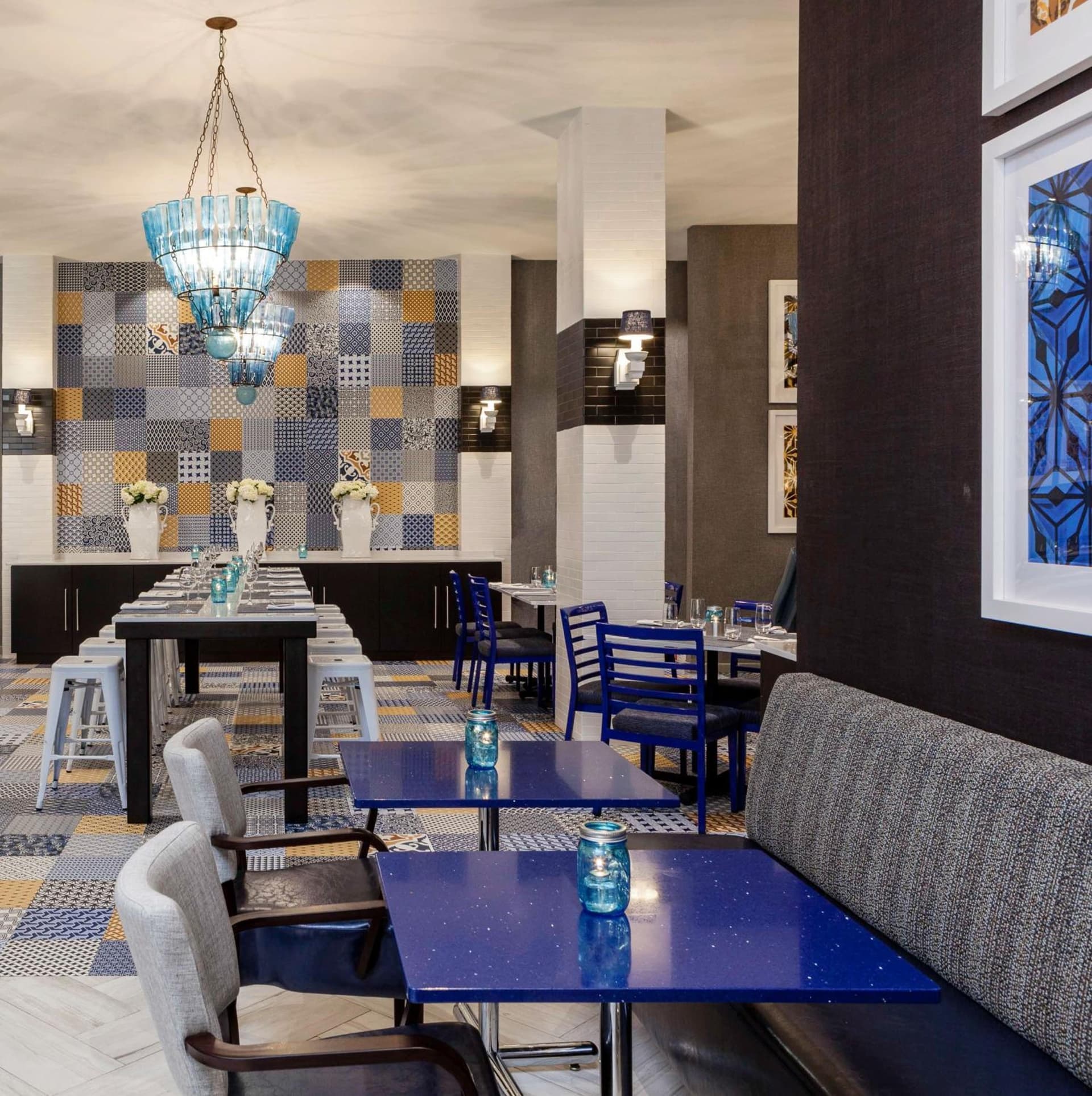 Sheraton Charlotte Hotel interior in Charlotte, NC — gallery photo 2