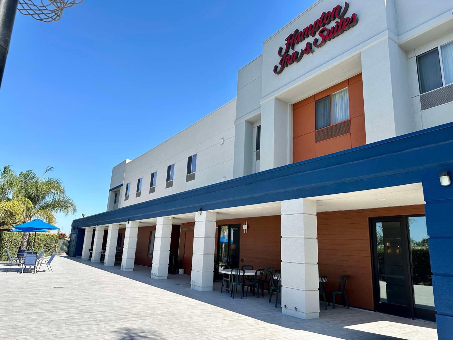 Hampton Inn & Suites Lathrop property views in Lathrop, CA — gallery photo 3
