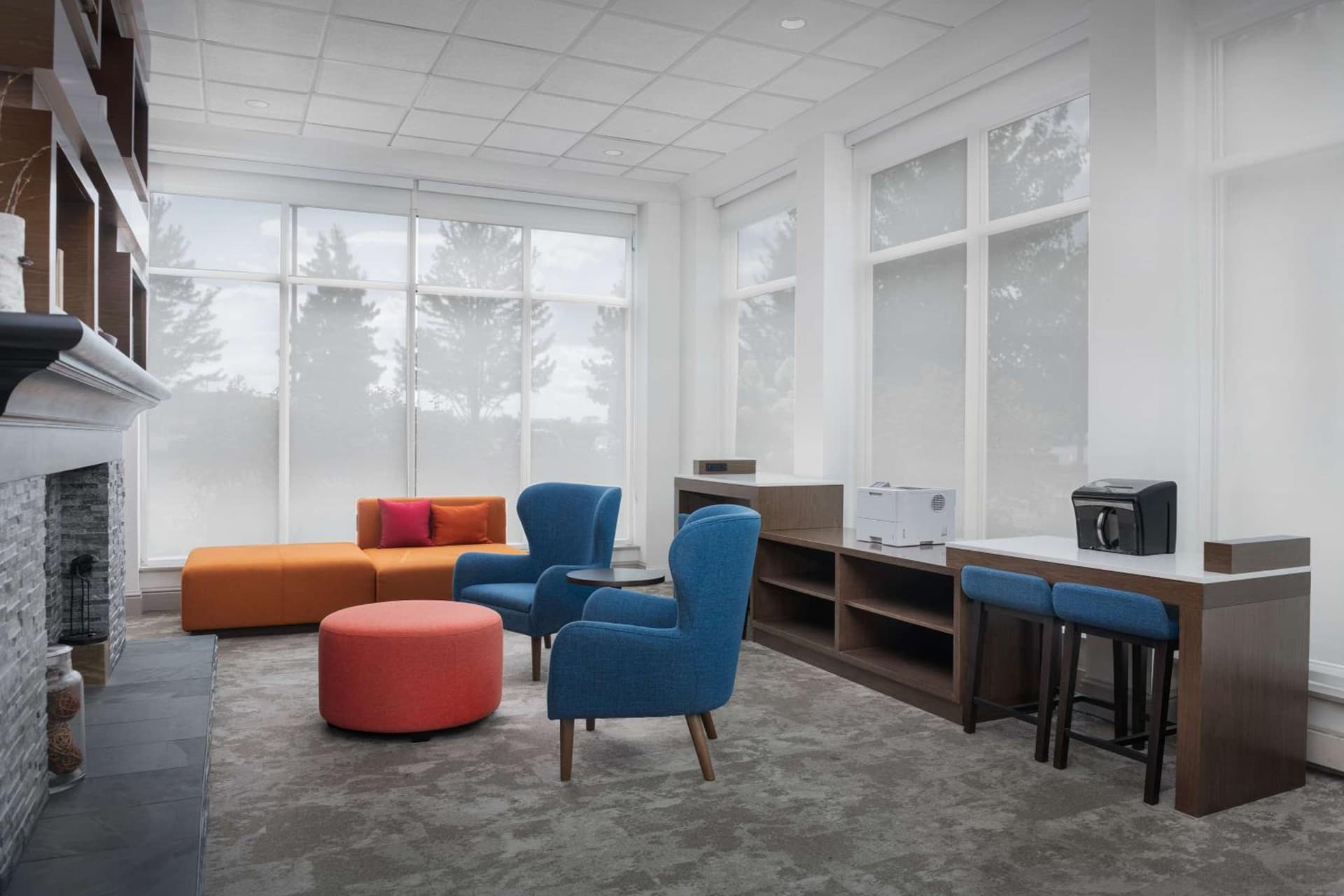 Hilton Garden Inn Wilkes-Barre interior in Wilkes-Barre, PA — gallery photo 2