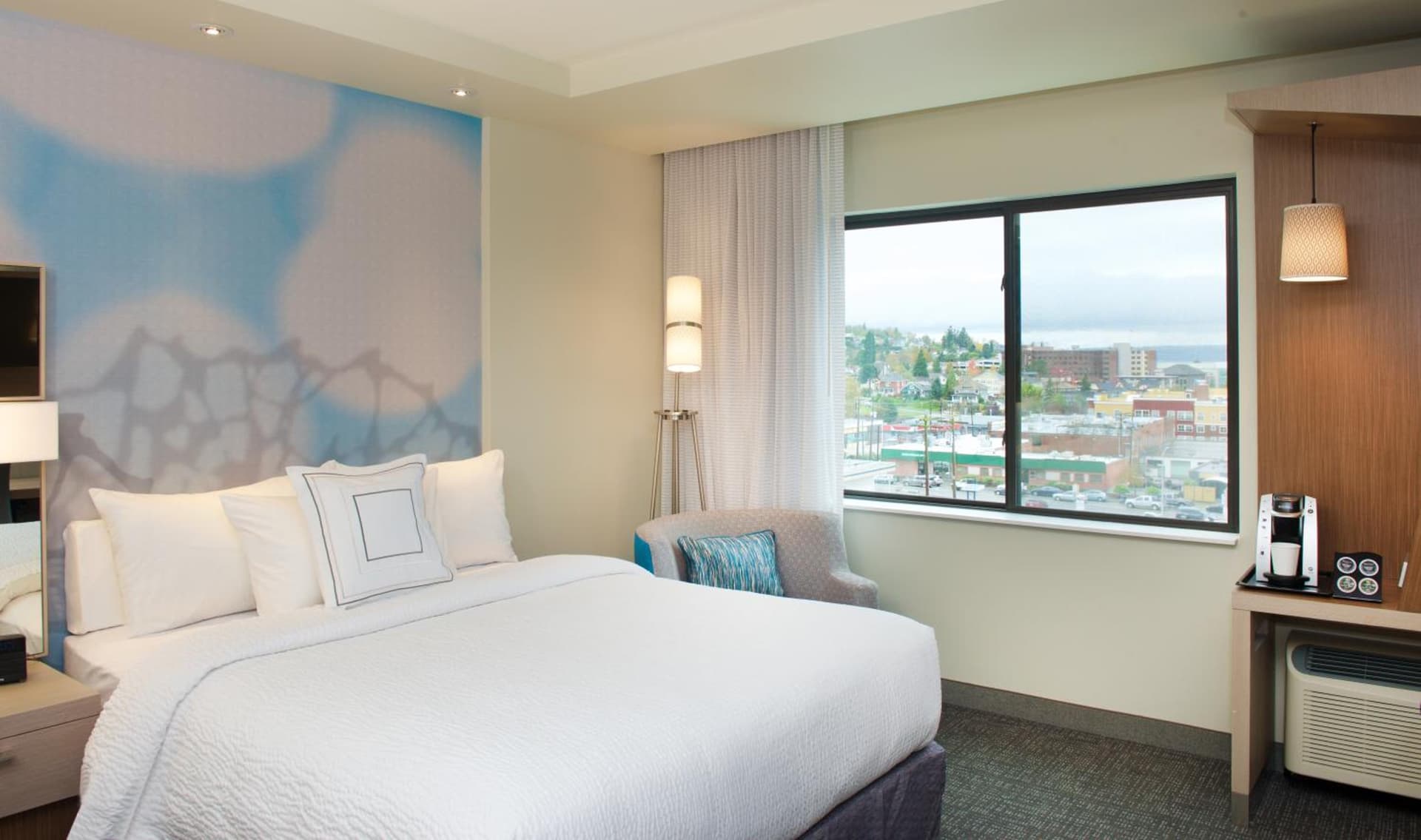 Courtyard by Marriott Seattle Everett Downtown property views in Everett, WA — gallery photo 3