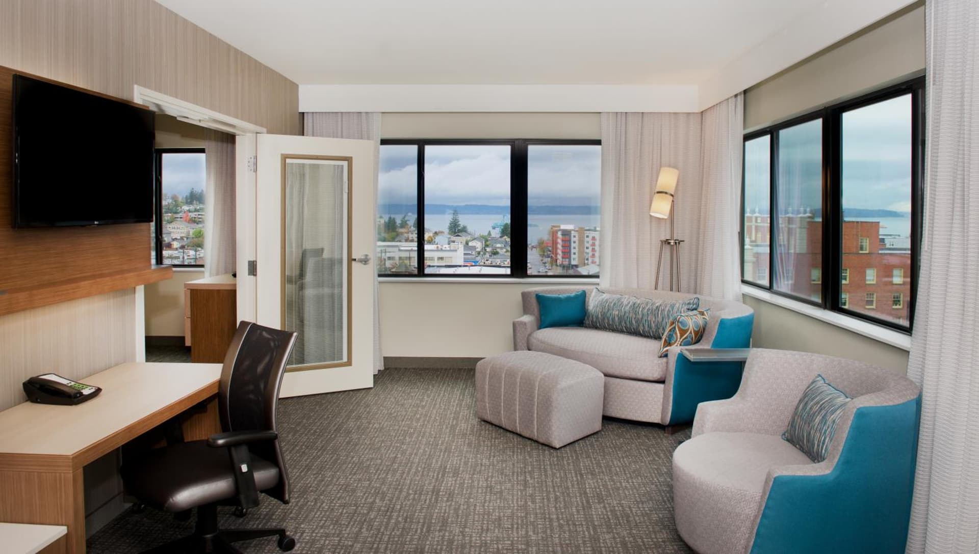 Courtyard by Marriott Seattle Everett Downtown gallery photo in Everett, WA — image 20