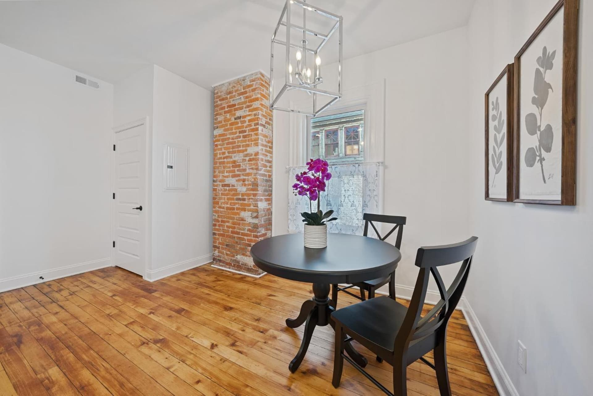 The Washington Downtown Boutique Hotel gallery photo in Sandusky, OH — image 60