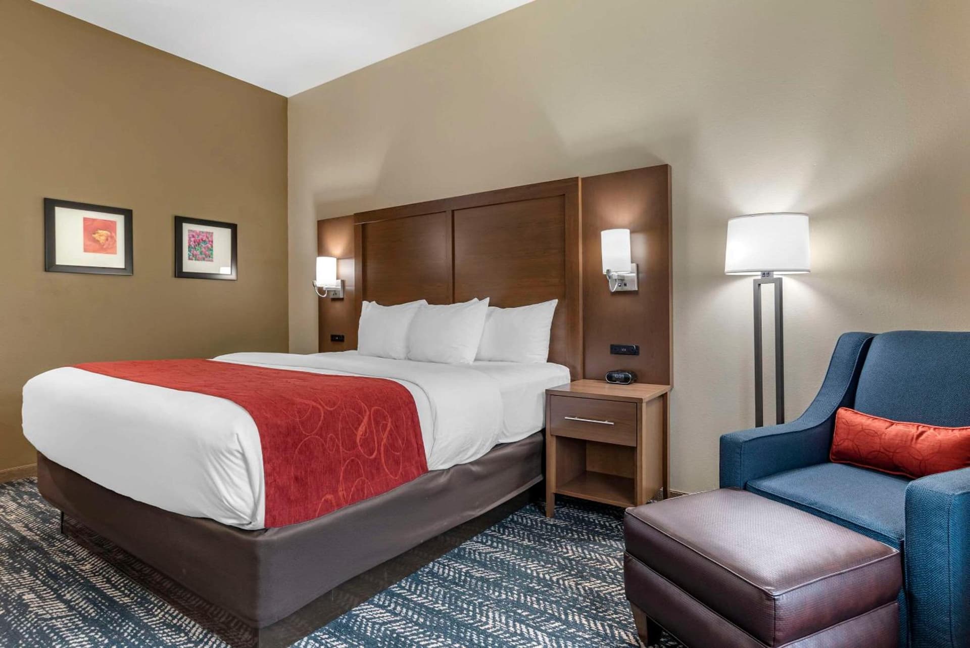 Comfort Inn & Suites Downtown near University gallery photo in Tuscaloosa, AL — image 64