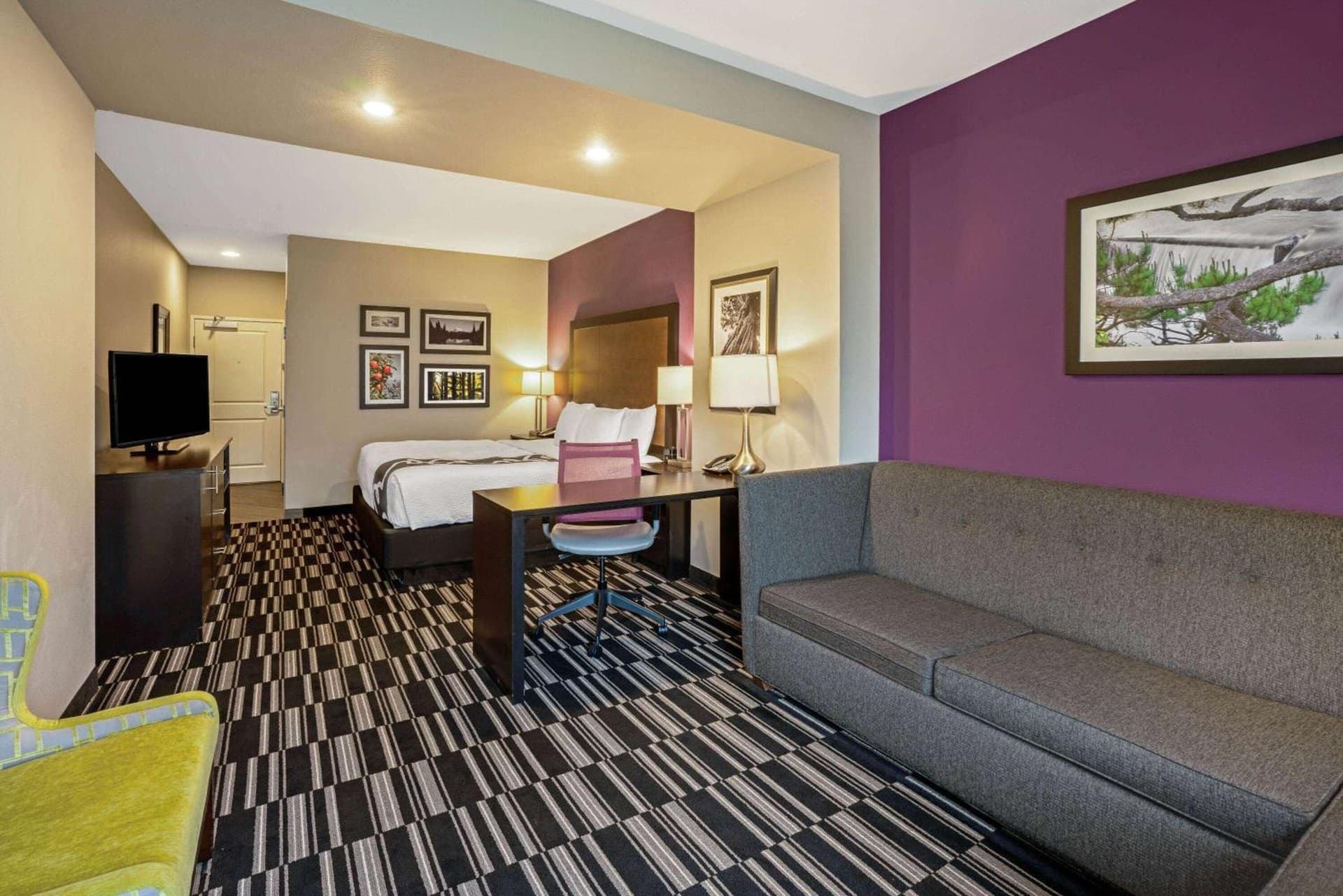 La Quinta by Wyndham Tumwater - Olympia property views in Tumwater, WA — gallery photo 3