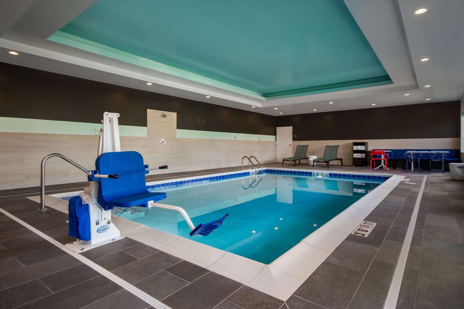 Tru By Hilton Merrillville gallery photo in Merrillville, IN — image 19