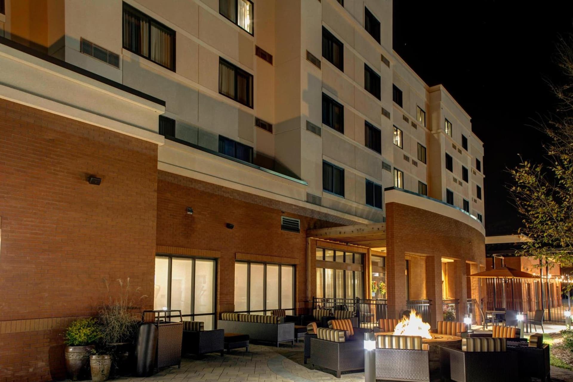 Courtyard by Marriott Carrollton property views in Carrollton, GA — gallery photo 3