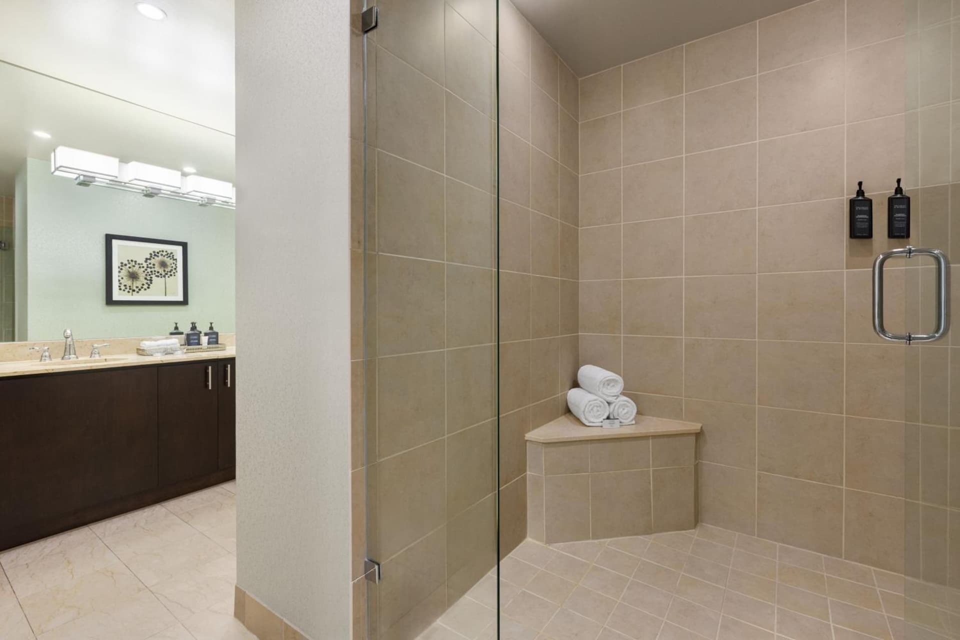 Sheraton Suites Chicago O'Hare gallery photo in Rosemont, IL — image 17
