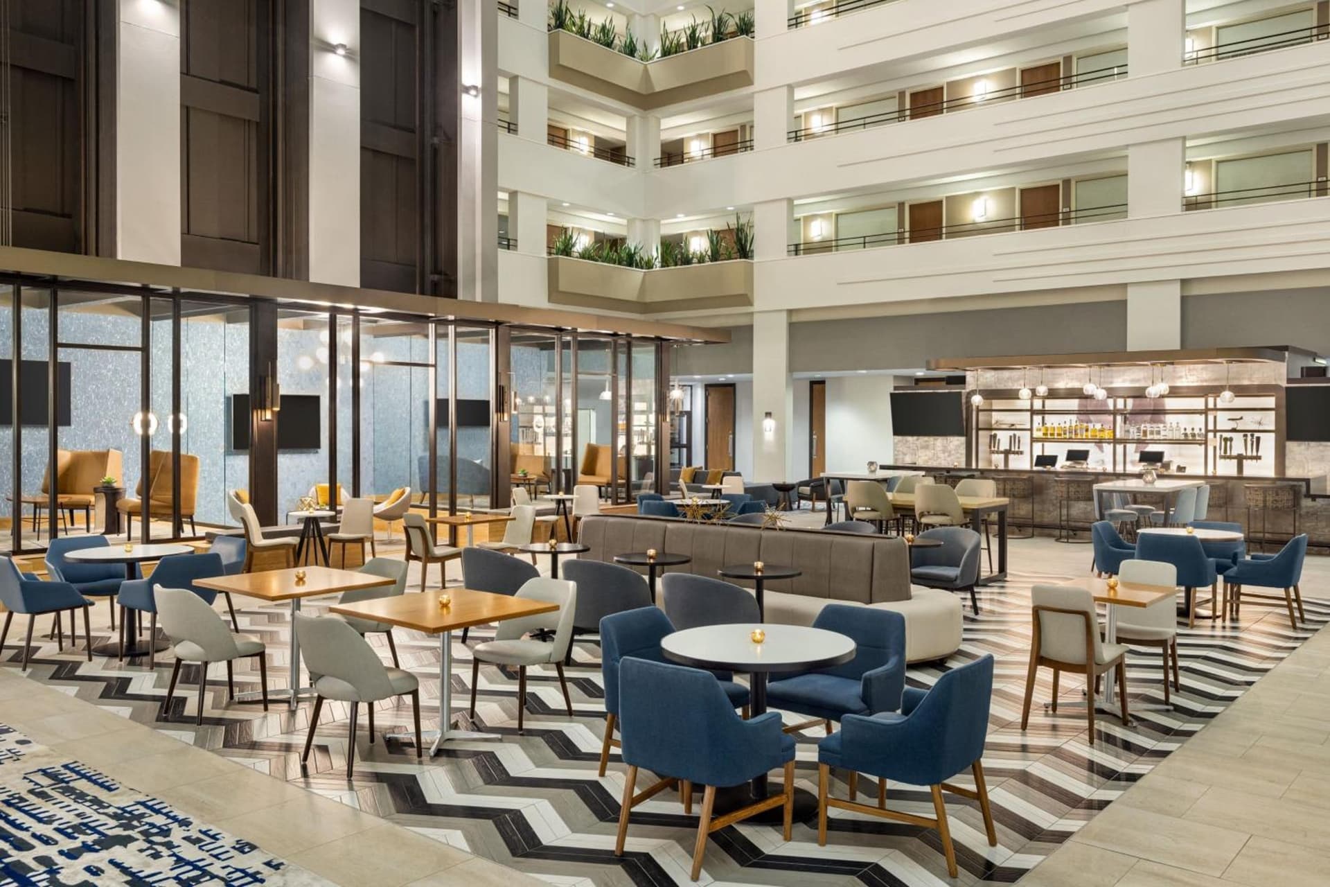 Sheraton Suites Chicago O'Hare gallery photo in Rosemont, IL — image 33