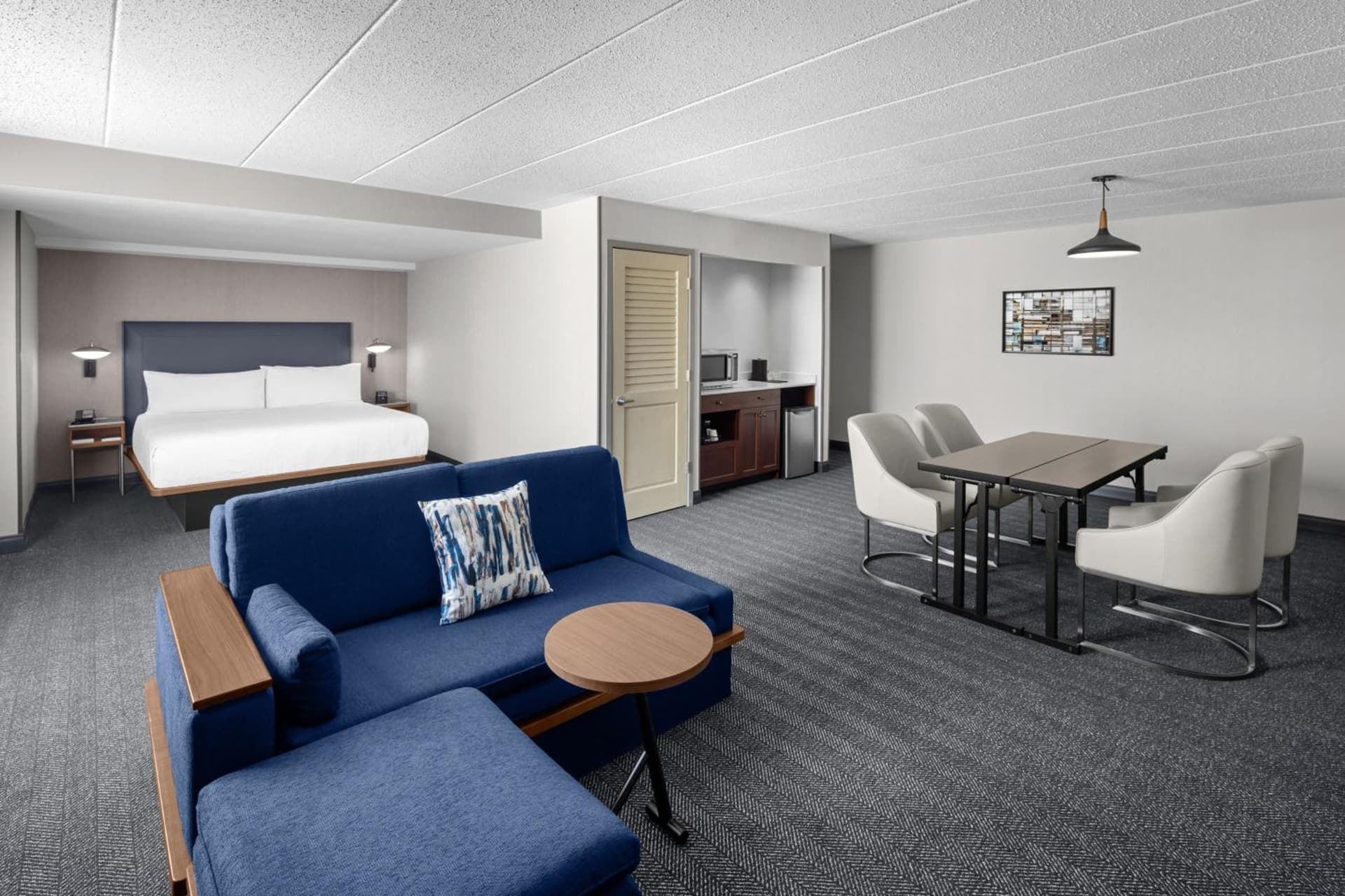 Courtyard by Marriott Pittsburgh University Center gallery photo in Pittsburgh, PA — image 30