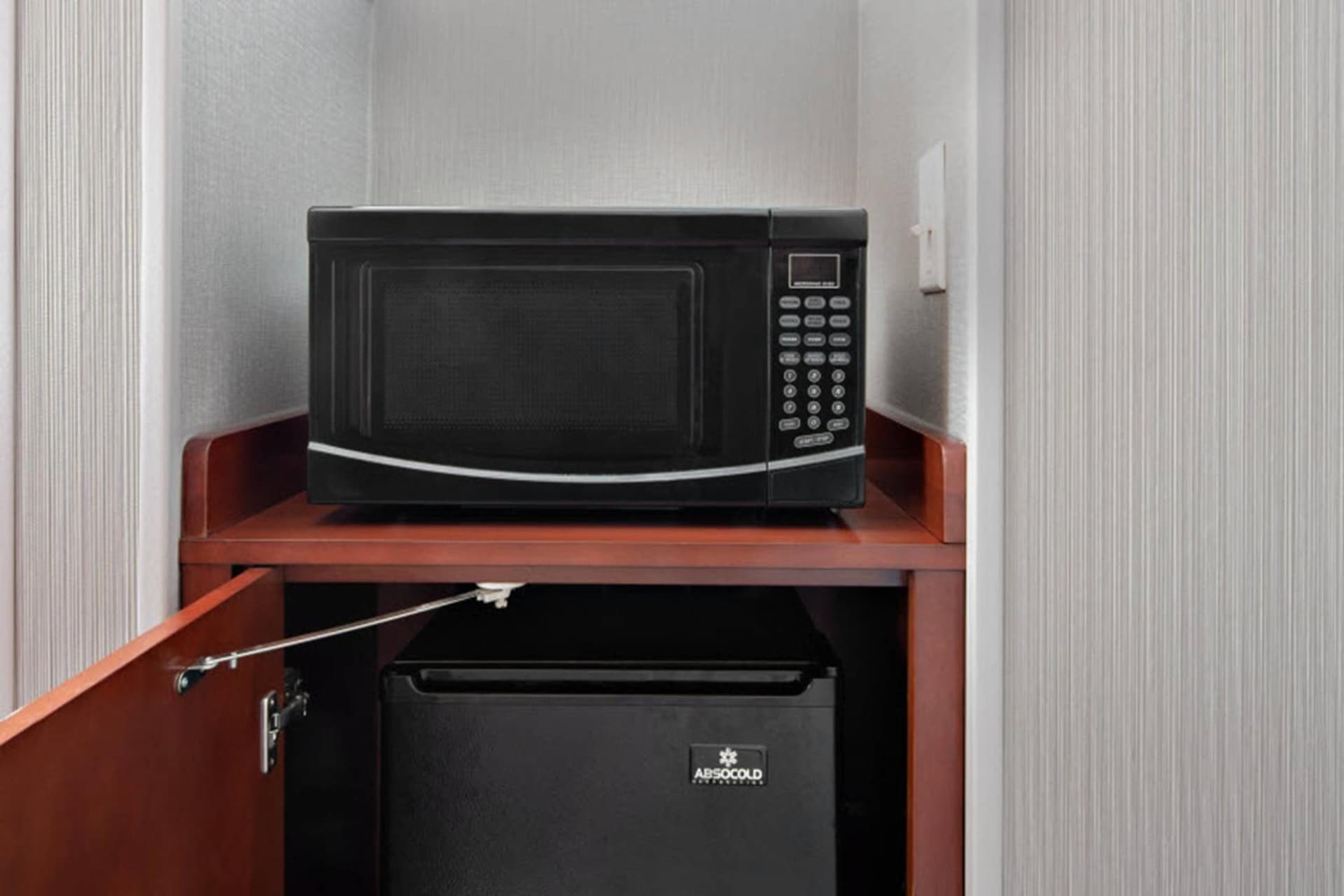 Courtyard by Marriott Raleigh North gallery photo in Raleigh, NC — image 4