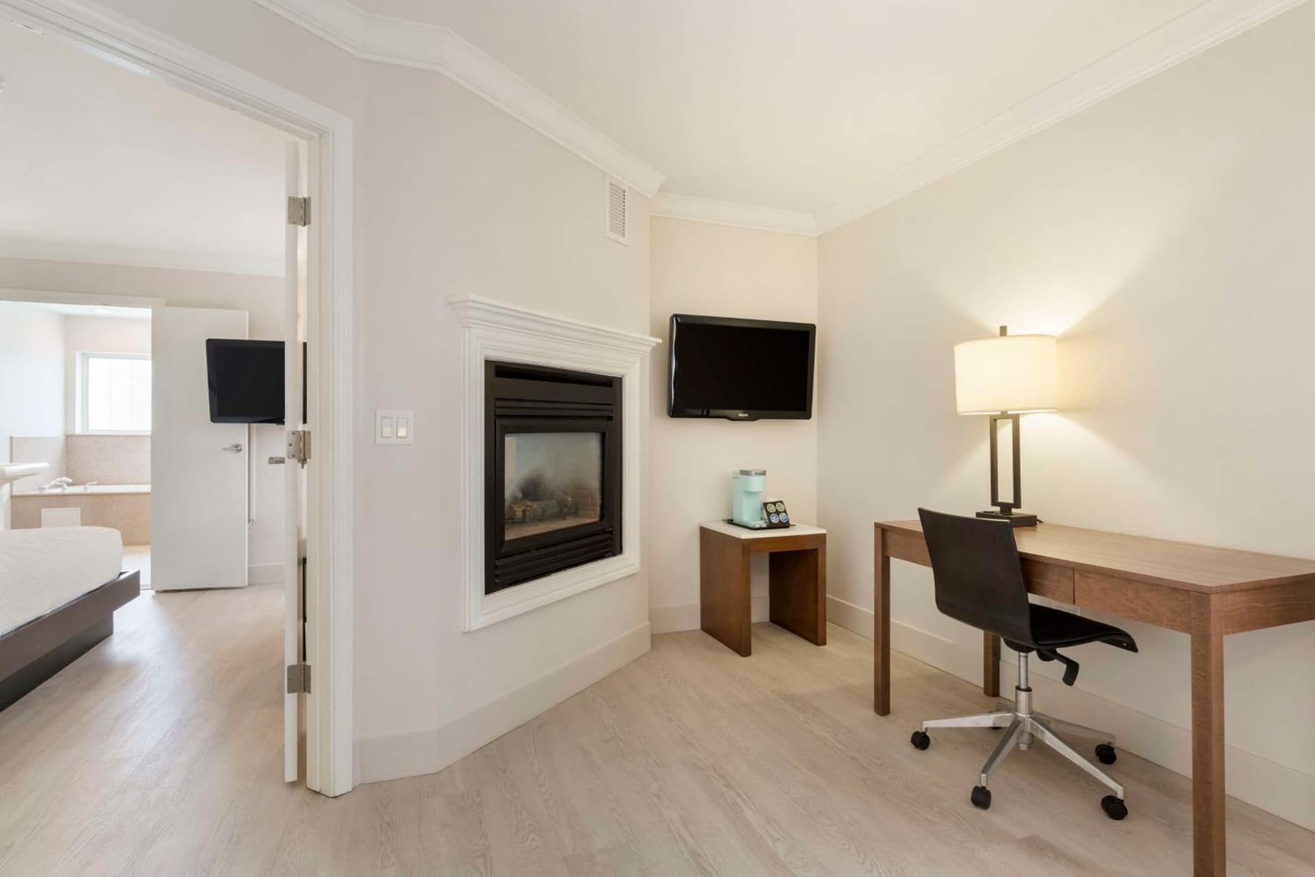 Best Western Plus All Suites Inn gallery photo in Santa Cruz, CA — image 54