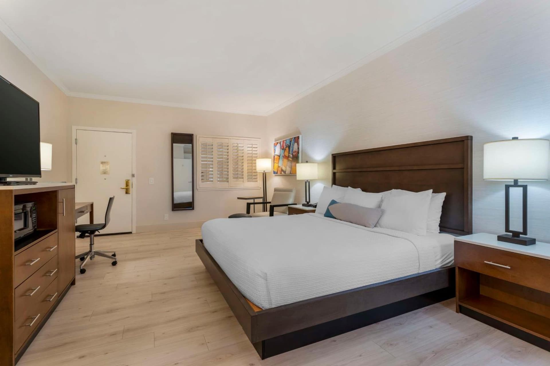 Best Western Plus All Suites Inn gallery photo in Santa Cruz, CA — image 11