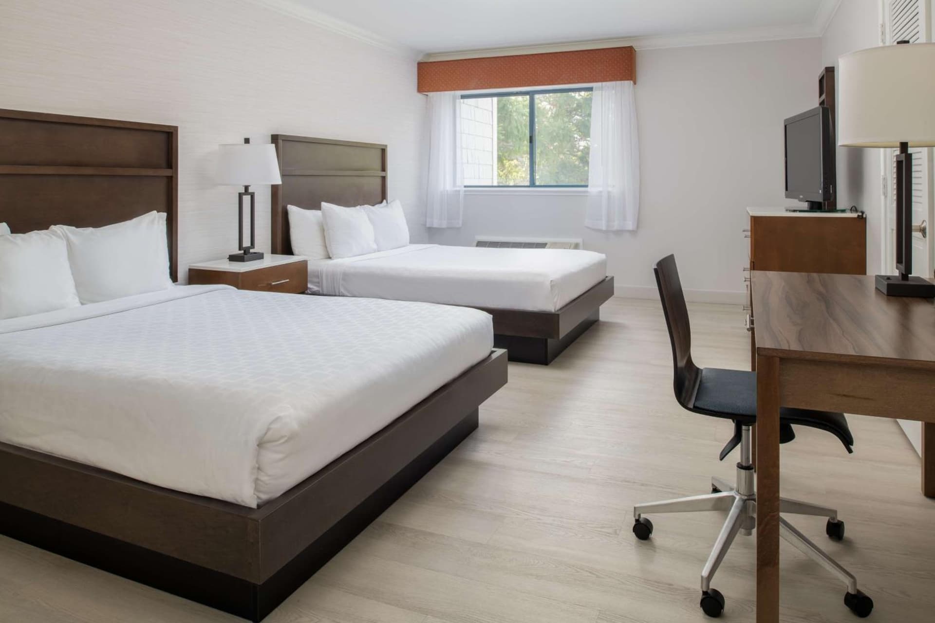 Best Western Plus All Suites Inn gallery photo in Santa Cruz, CA — image 31