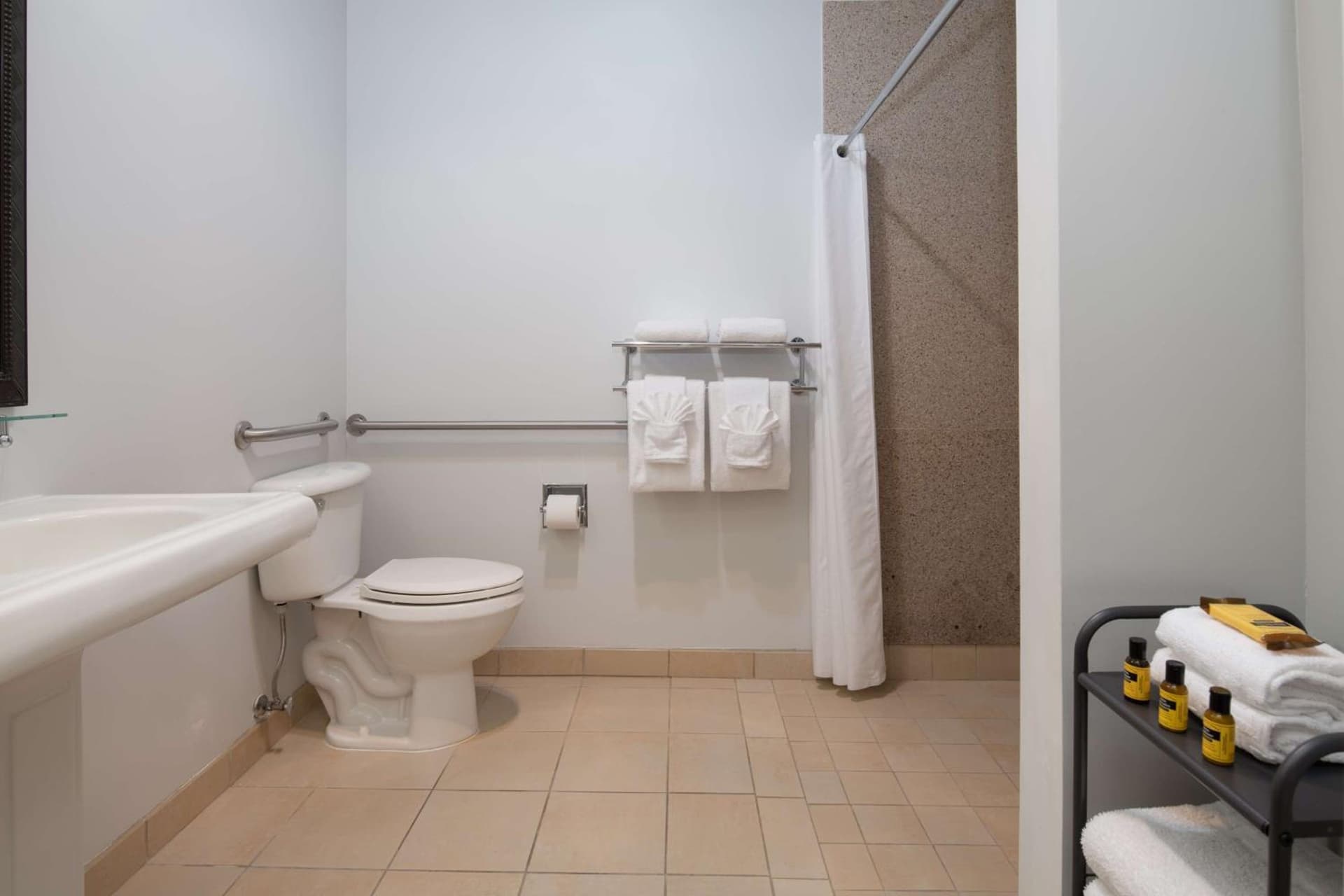 Best Western Plus All Suites Inn gallery photo in Santa Cruz, CA — image 13