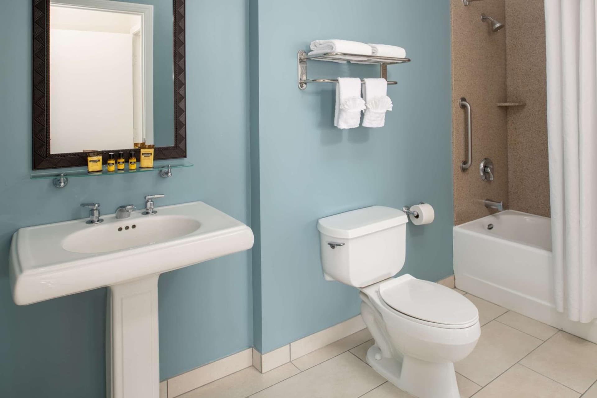 Best Western Plus All Suites Inn gallery photo in Santa Cruz, CA — image 22