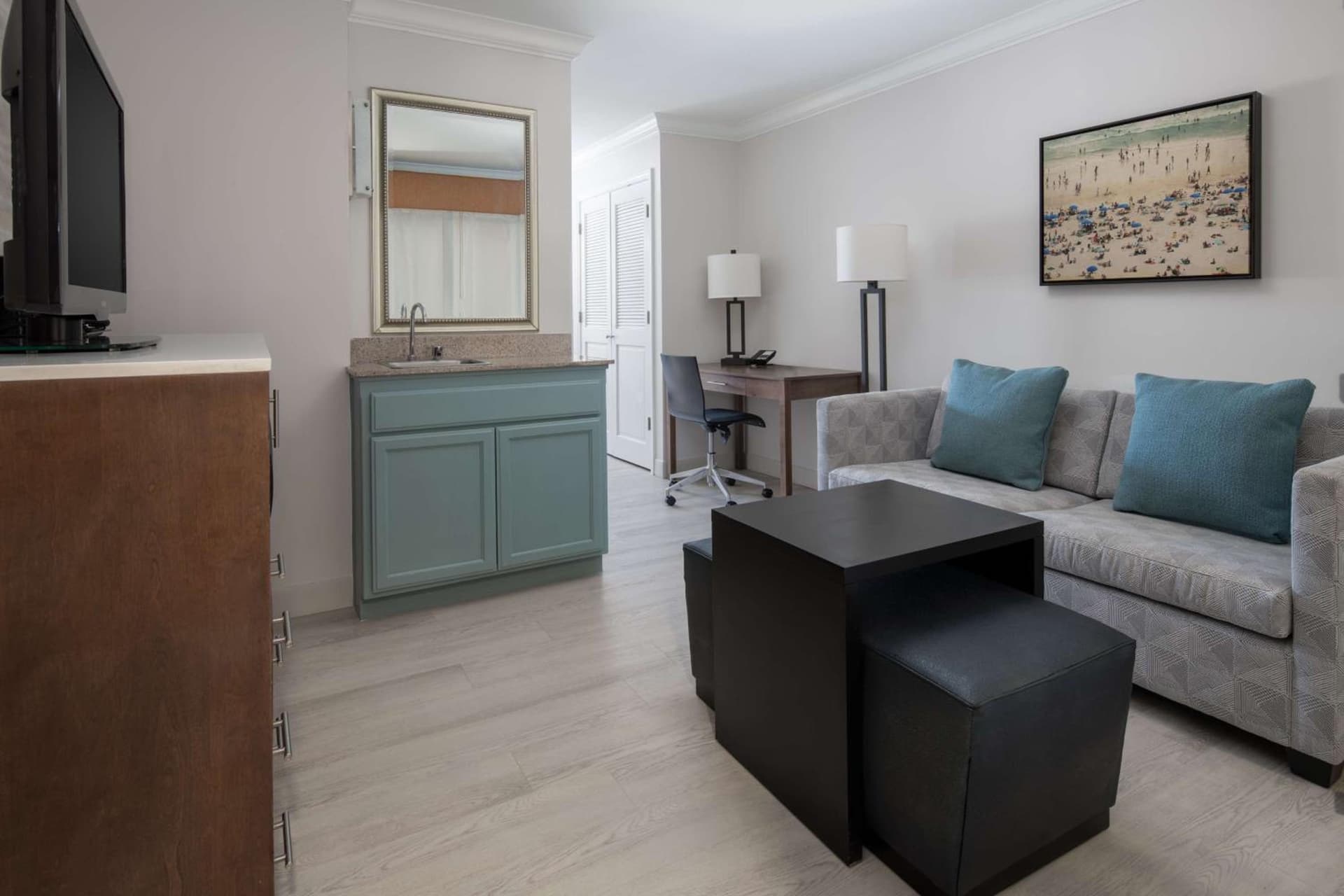 Best Western Plus All Suites Inn gallery photo in Santa Cruz, CA — image 6