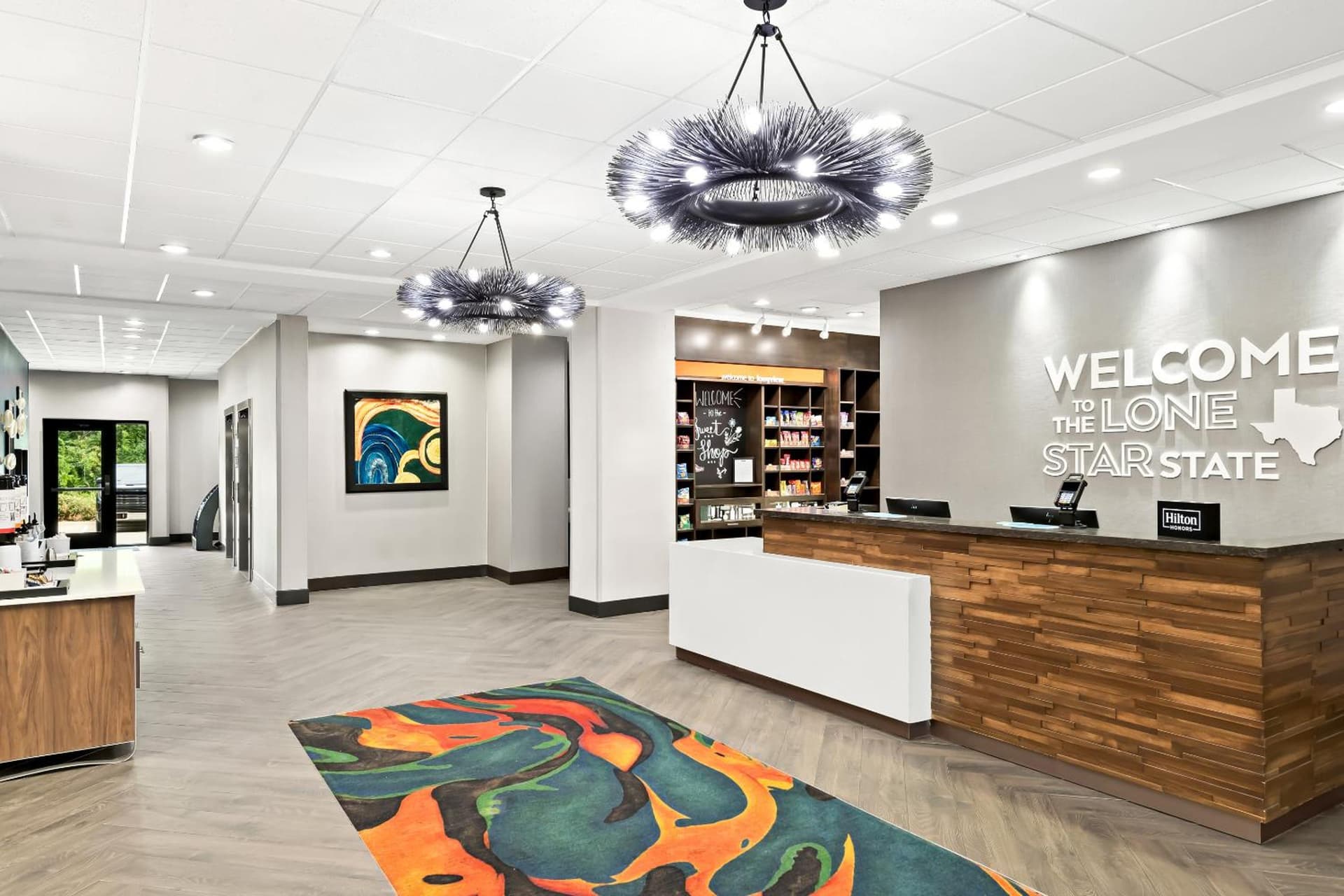 Hampton Inn Longview interior in Longview, TX — gallery photo 2