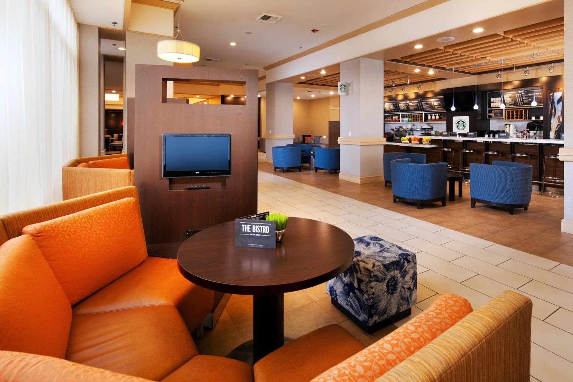 Courtyard by Marriott Baldwin Park interior in Baldwin Park, CA — gallery photo 2
