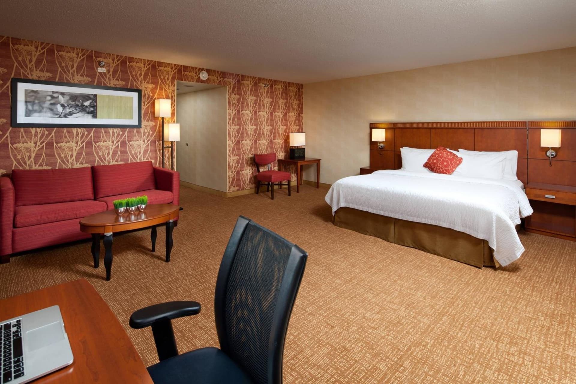 Courtyard by Marriott Baldwin Park gallery photo in Baldwin Park, CA — image 39