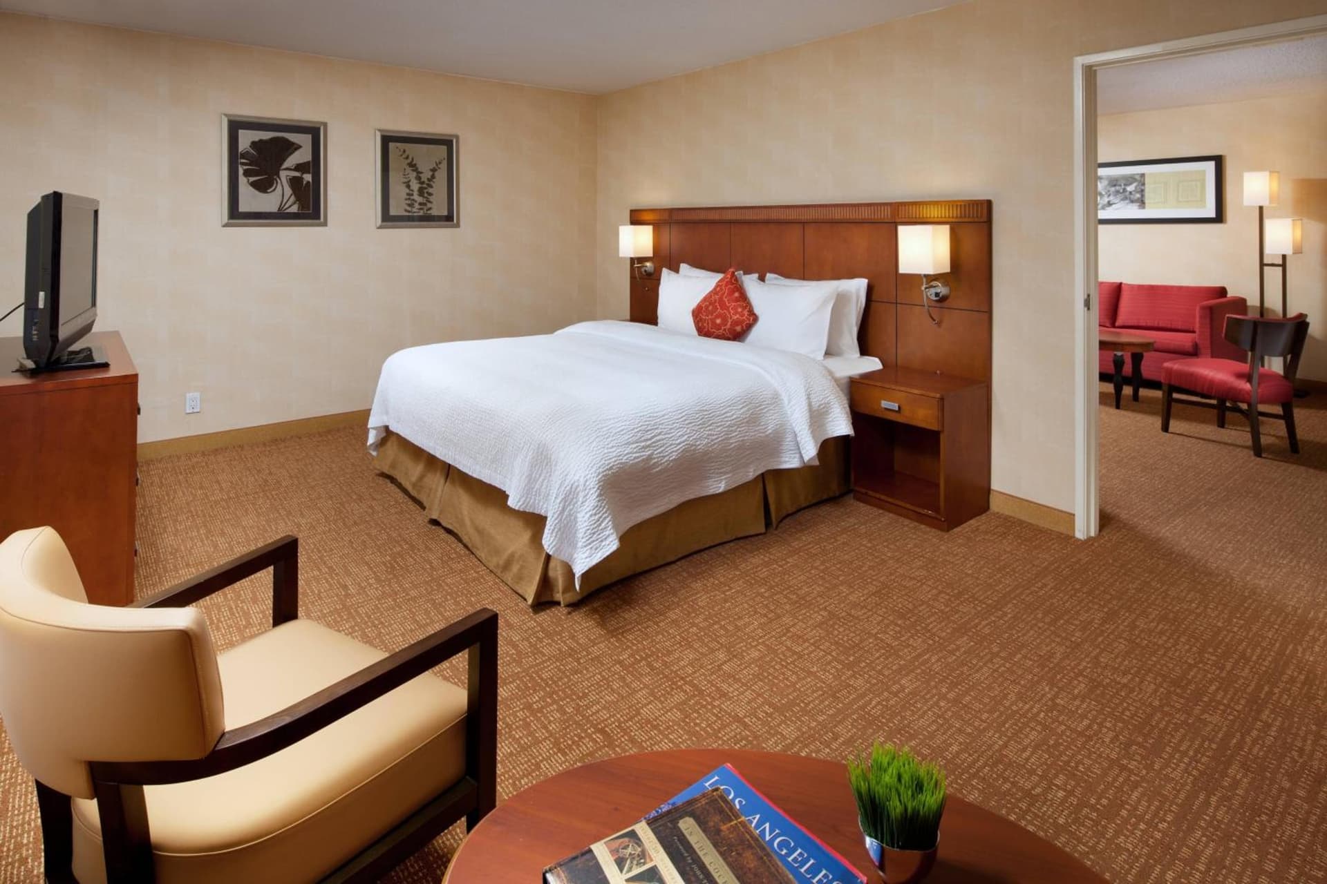 Courtyard by Marriott Baldwin Park gallery photo in Baldwin Park, CA — image 33