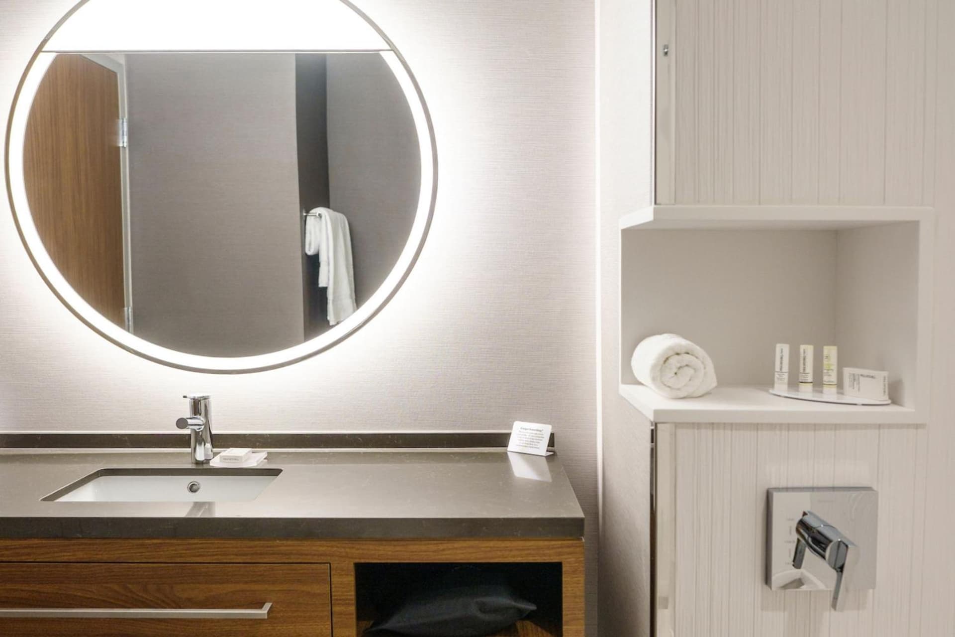 Courtyard by Marriott Indianapolis Fishers gallery photo in Fishers, IN — image 27