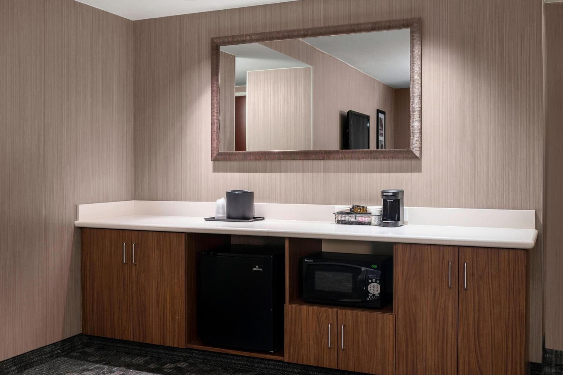 Courtyard by Marriott Seattle Federal Way gallery photo in Federal Way, WA — image 17