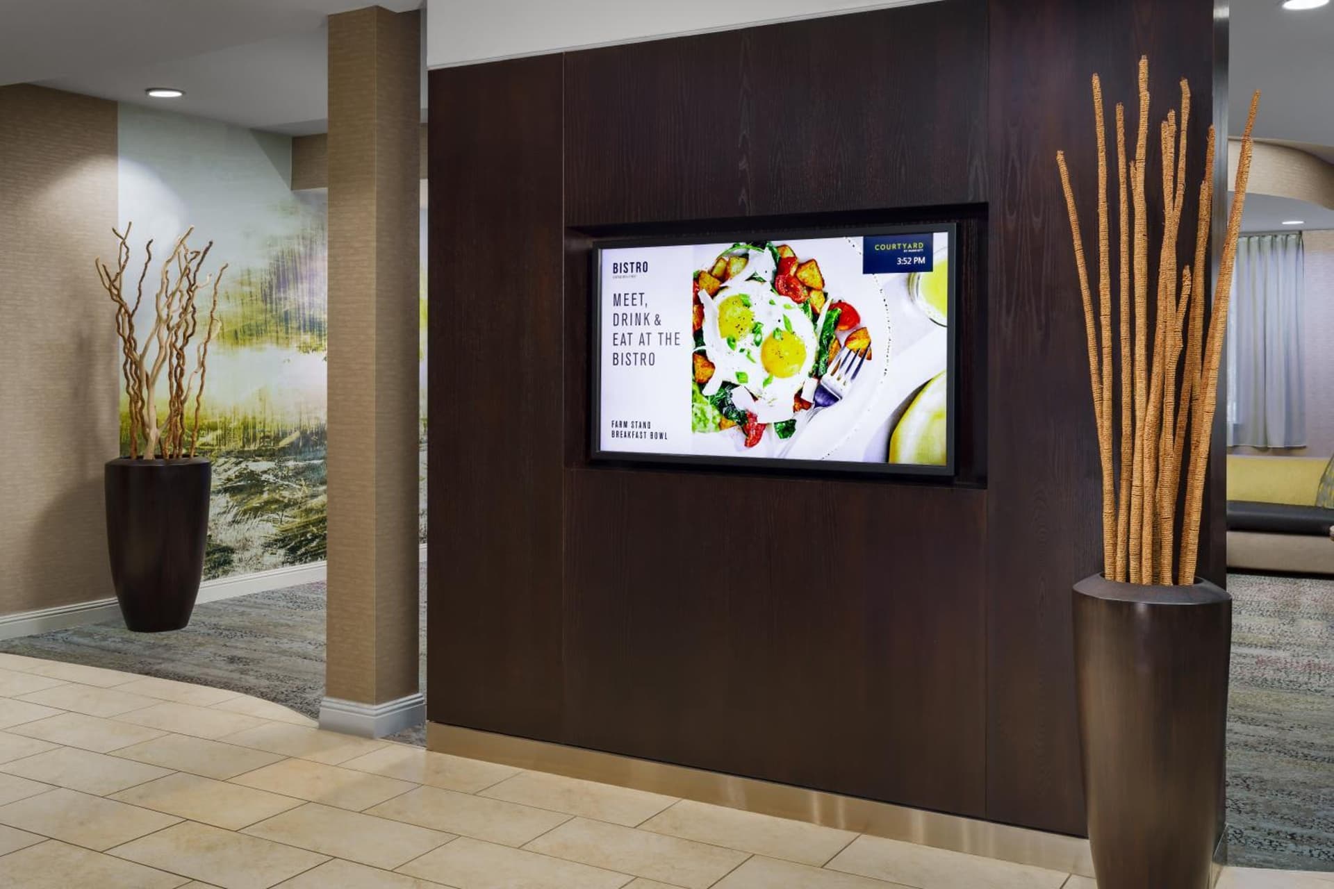 Courtyard by Marriott Roseville Galleria Mall/Creekside Ridge Drive gallery photo in Roseville, CA — image 62