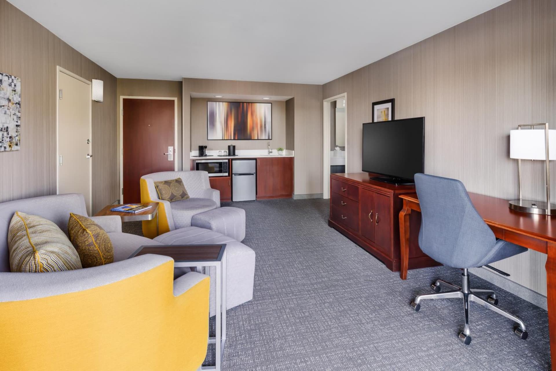 Courtyard by Marriott Roseville Galleria Mall/Creekside Ridge Drive gallery photo in Roseville, CA — image 35