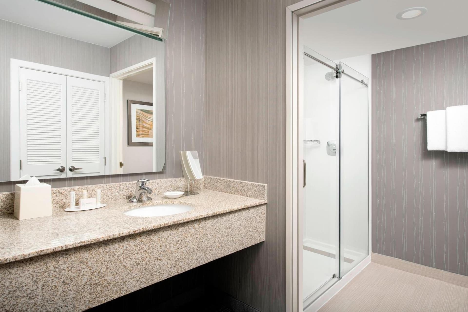 Courtyard by Marriott Portland Hillsboro gallery photo in Hillsboro, OR — image 5