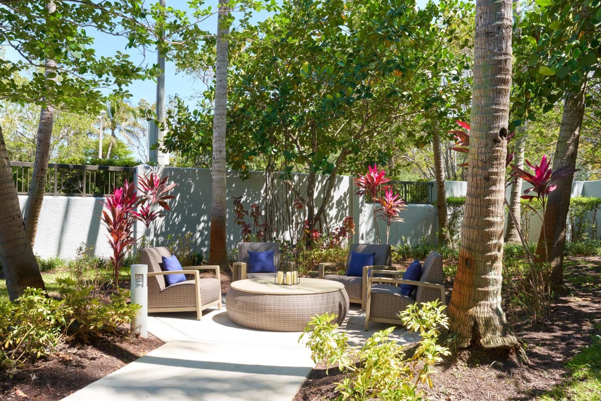 Courtyard by Marriott Fort Lauderdale Weston gallery photo in Weston, FL — image 13