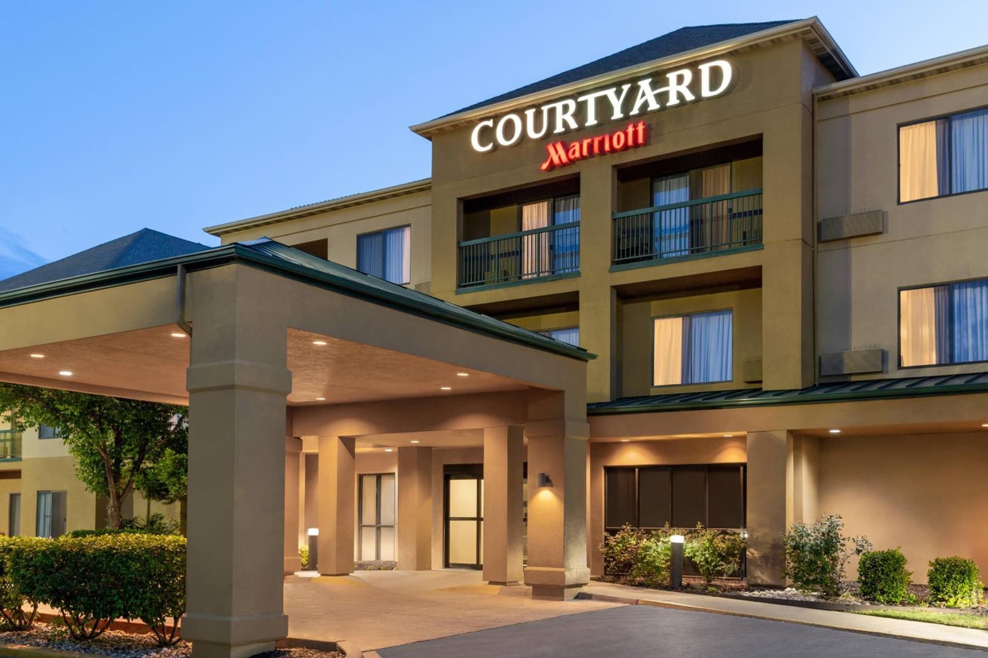 Courtyard Lubbock interior in Lubbock, TX — gallery photo 2