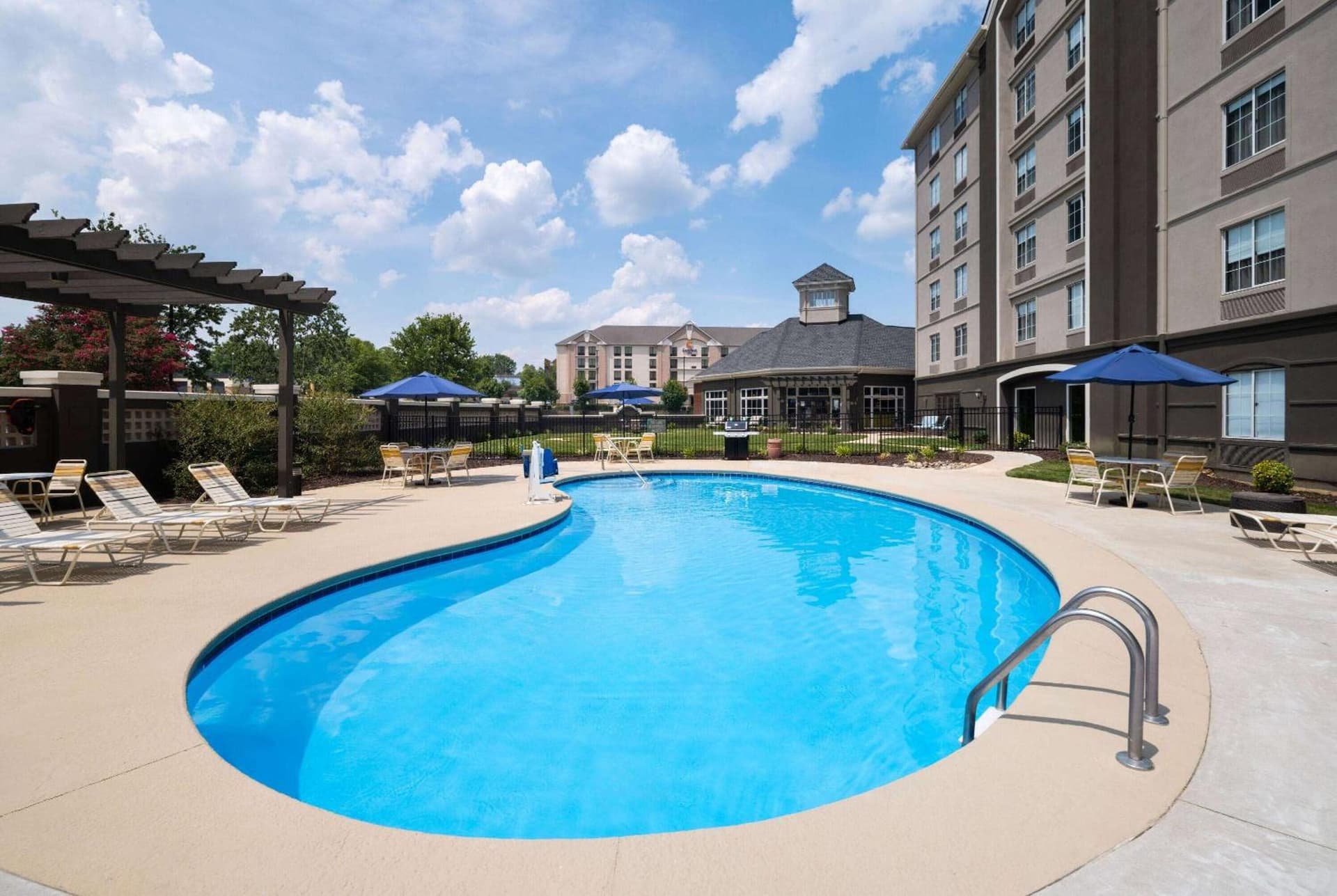La Quinta by Wyndham Greensboro NC gallery photo in Greensboro, NC — image 26