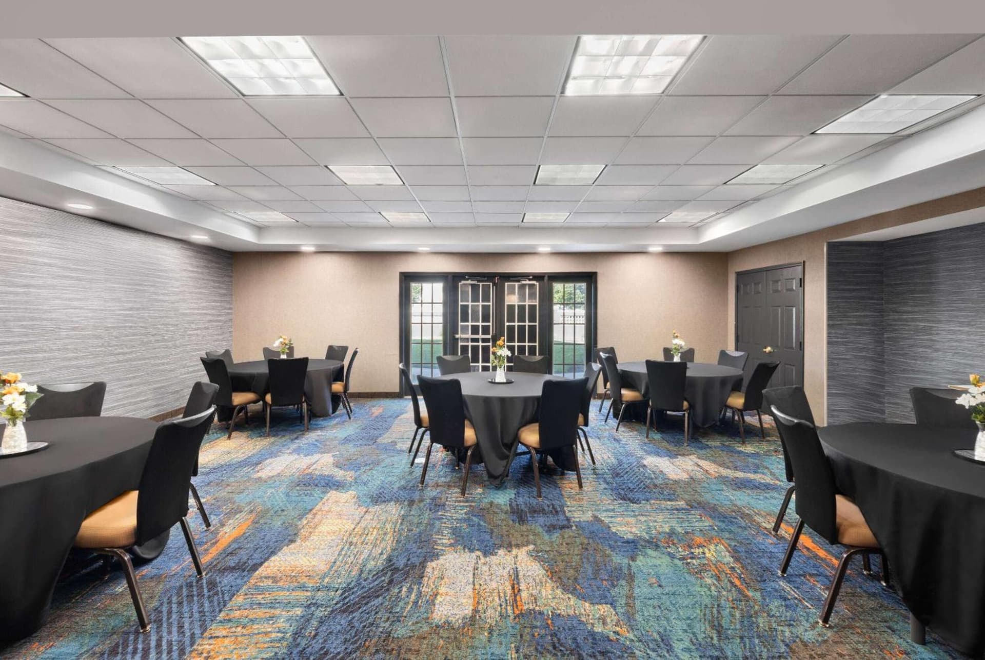 La Quinta by Wyndham Greensboro NC gallery photo in Greensboro, NC — image 24