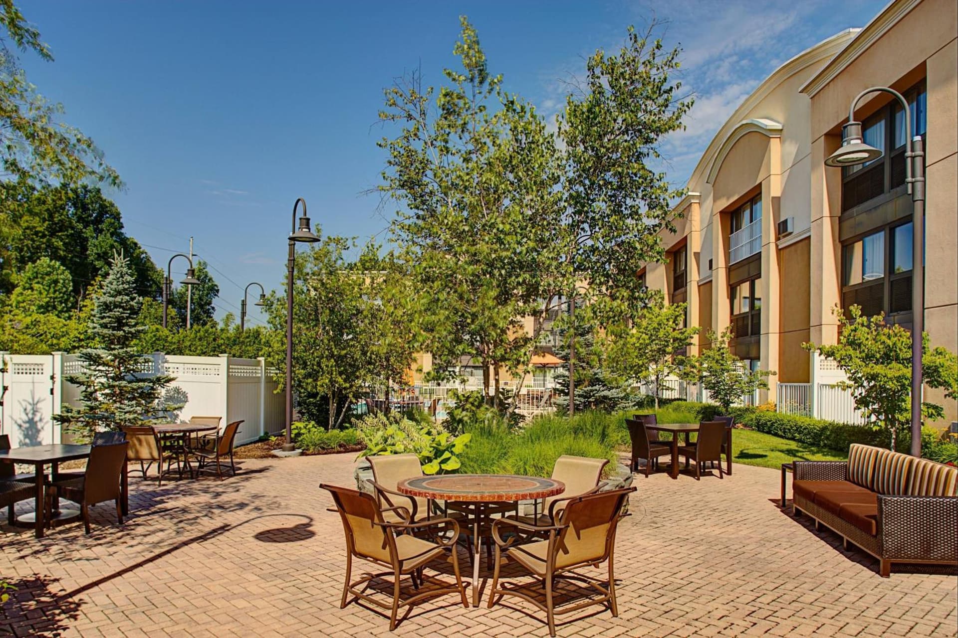 Courtyard by Marriott Montvale gallery photo in Montvale, NJ — image 37