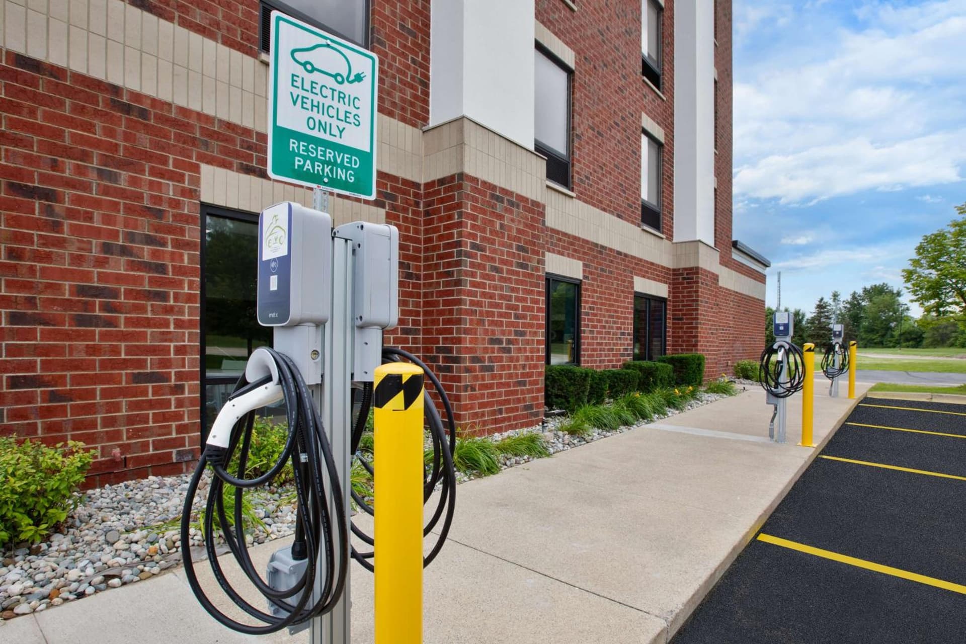 Hampton Inn Detroit - Shelby Township property views in Shelby, MI — gallery photo 3