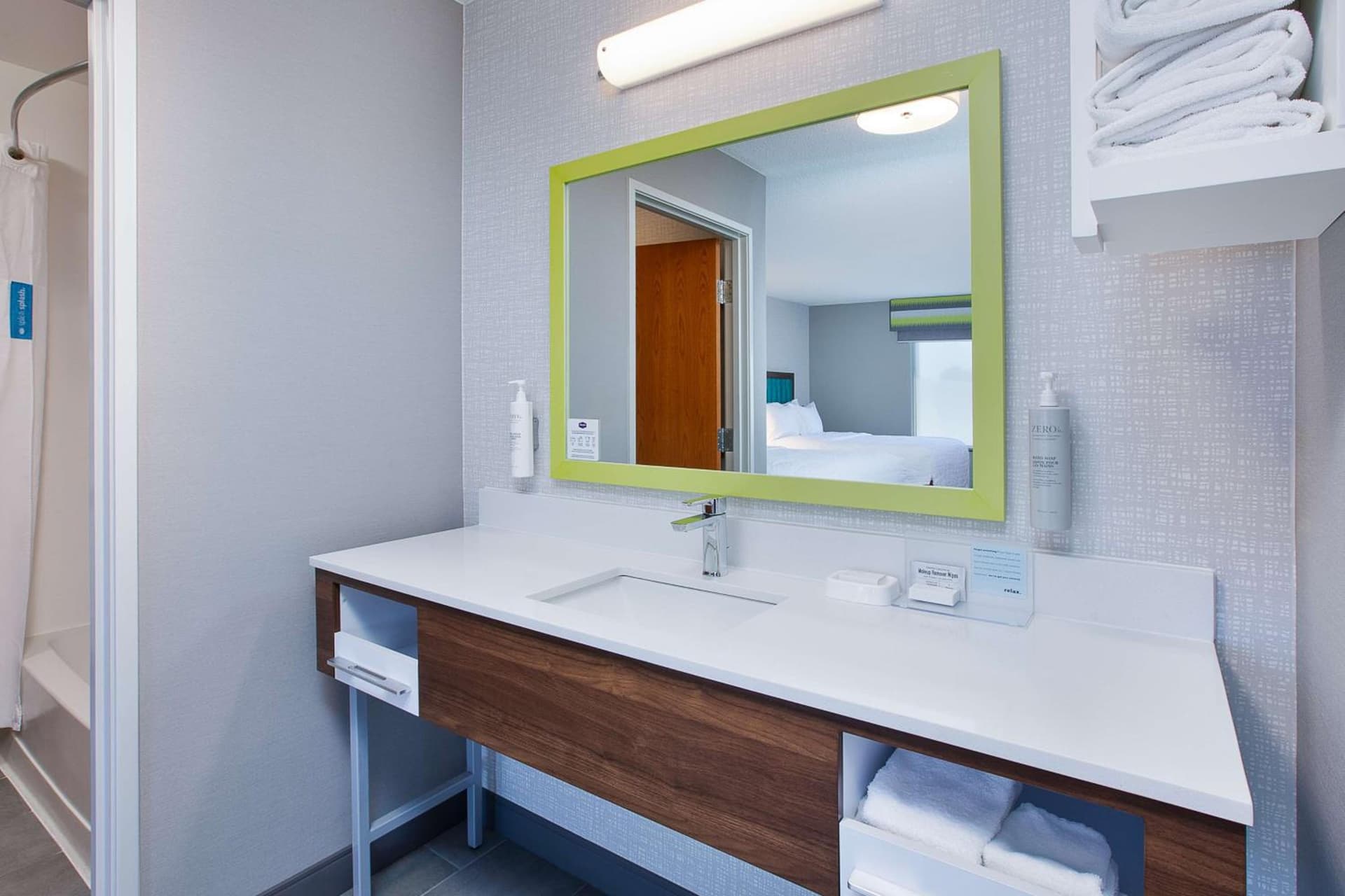 Hampton Inn Detroit - Shelby Township gallery photo in Shelby, MI — image 28