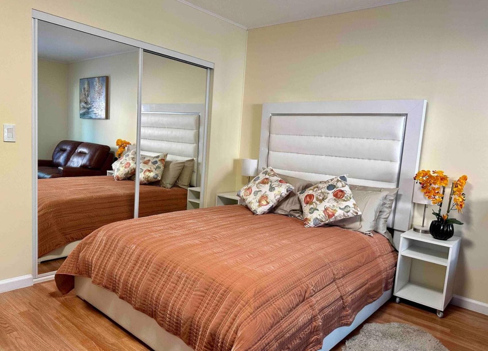 Brand new studio guest house featured exterior or lobby in Los Angeles, CA — similar hotel